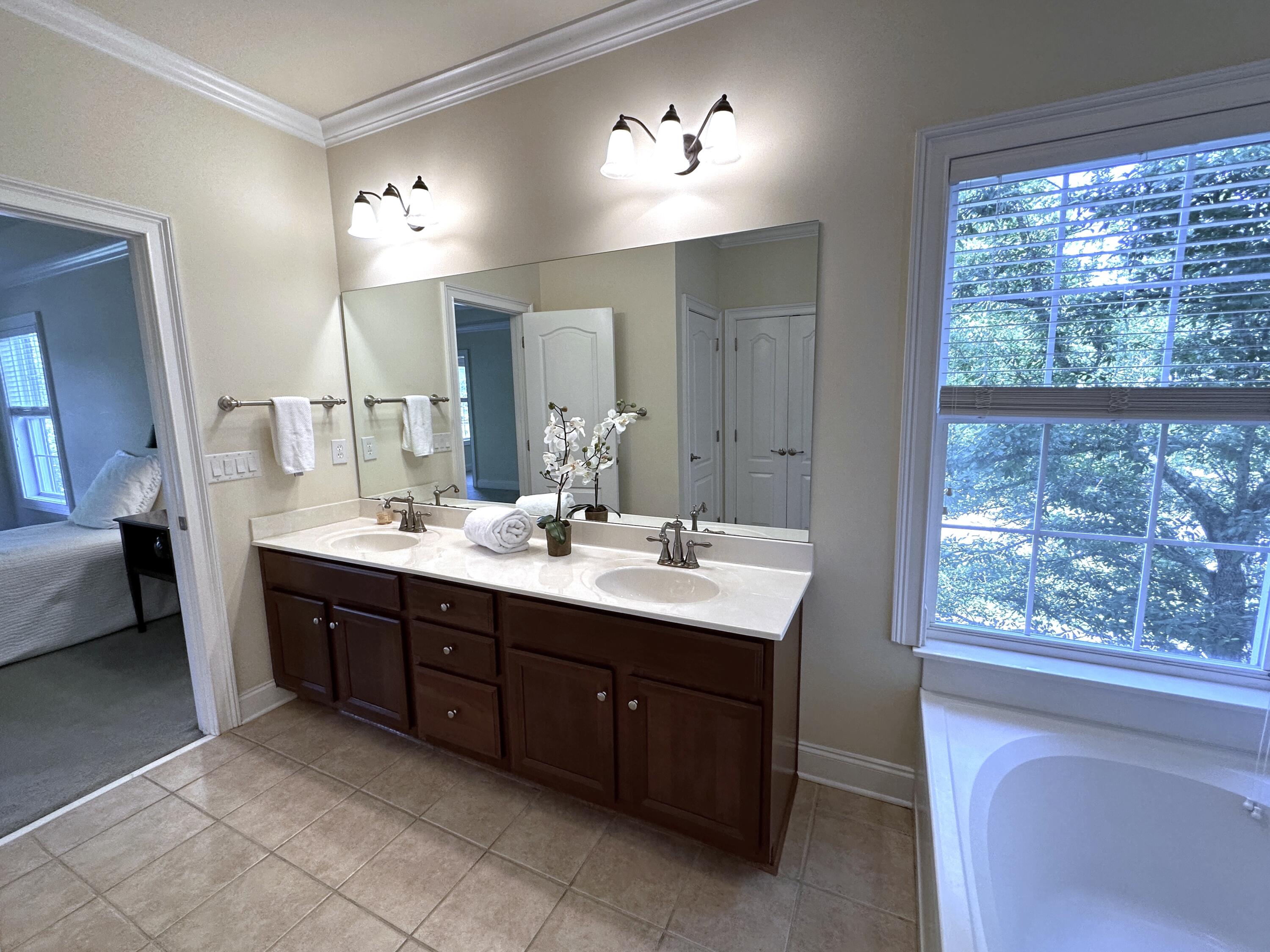 1771 Tennyson Row Unit: 1