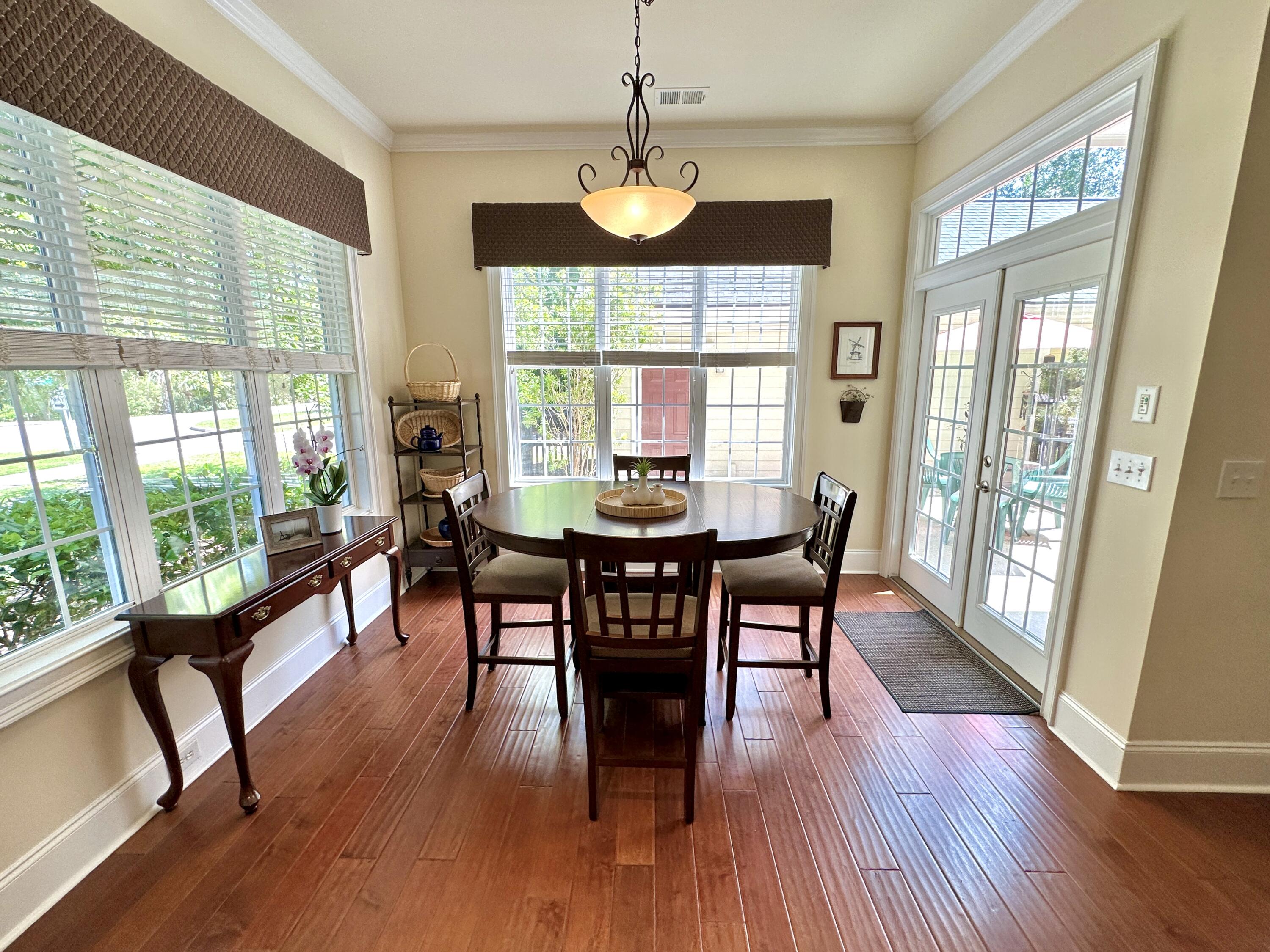 1771 Tennyson Row Unit: 1