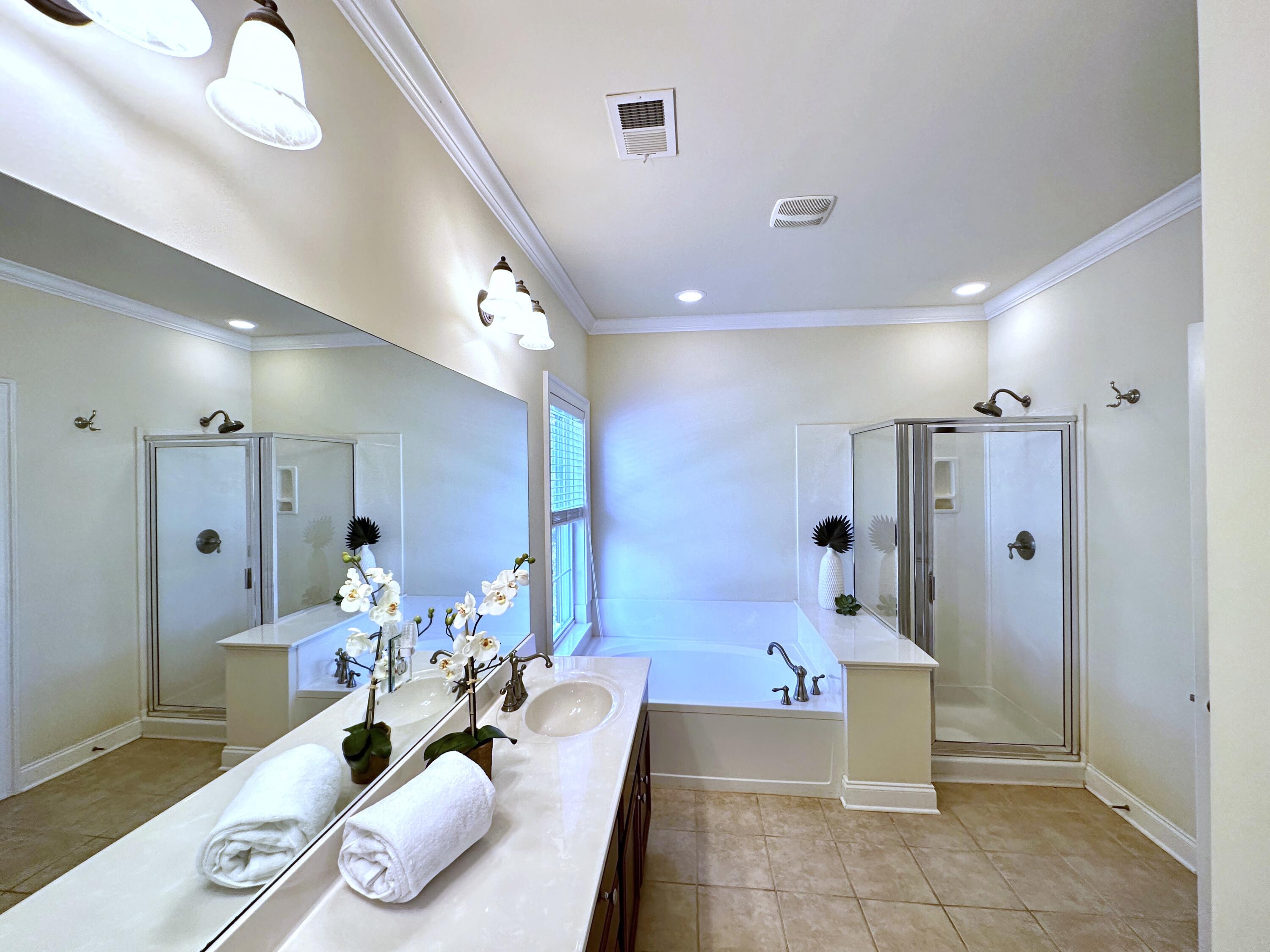 1771 Tennyson Row Unit: 1