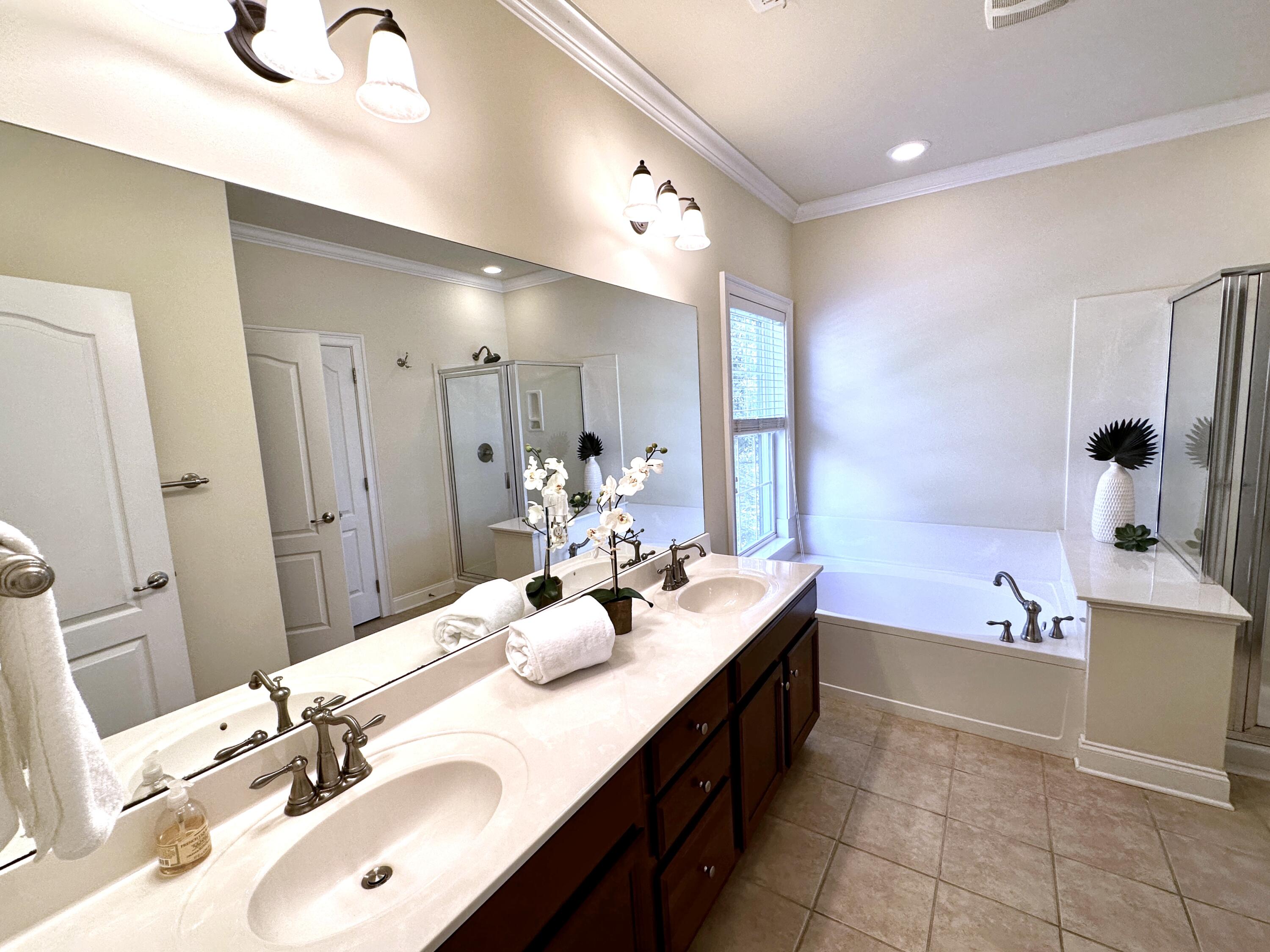 1771 Tennyson Row Unit: 1