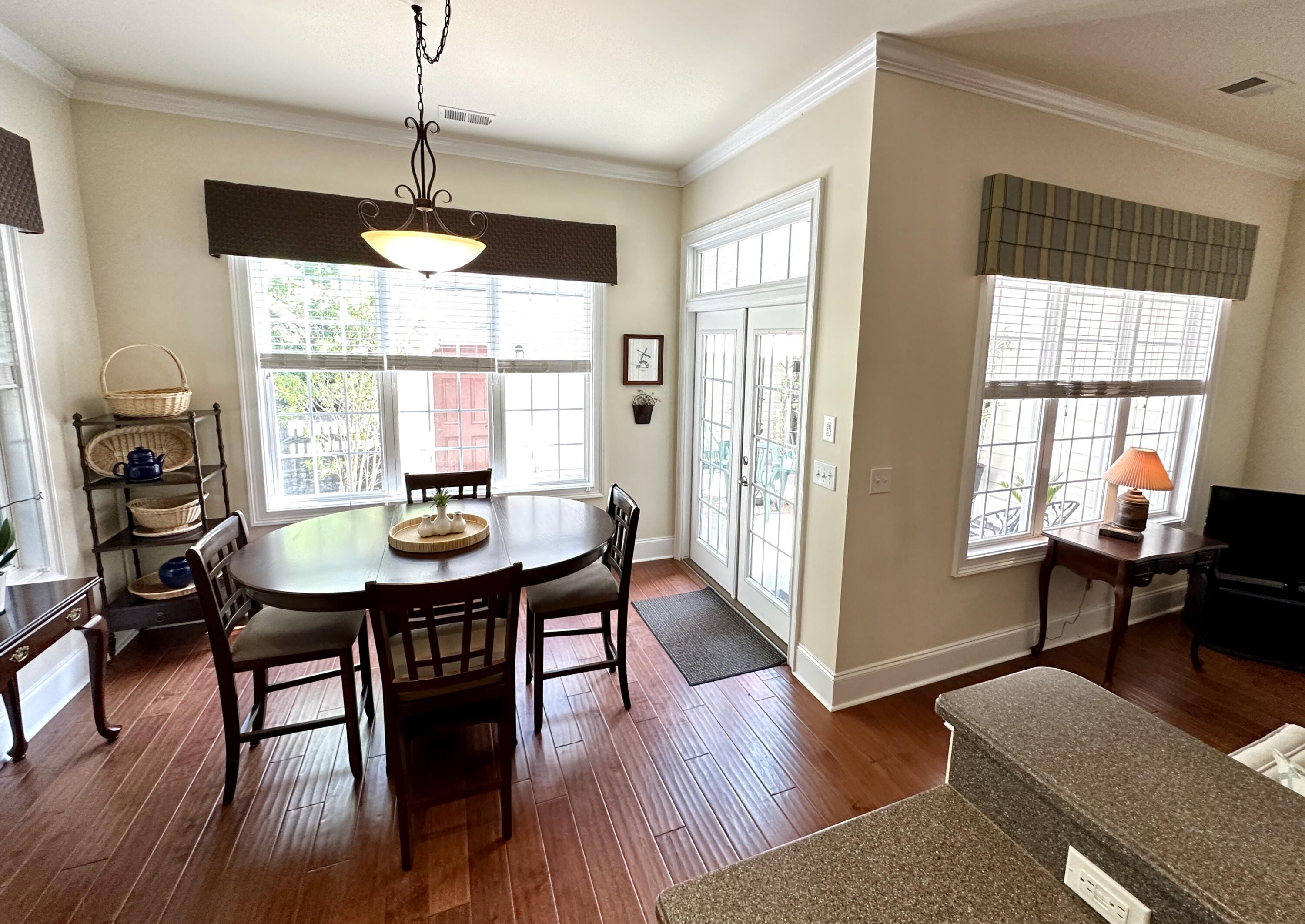 1771 Tennyson Row Unit: 1