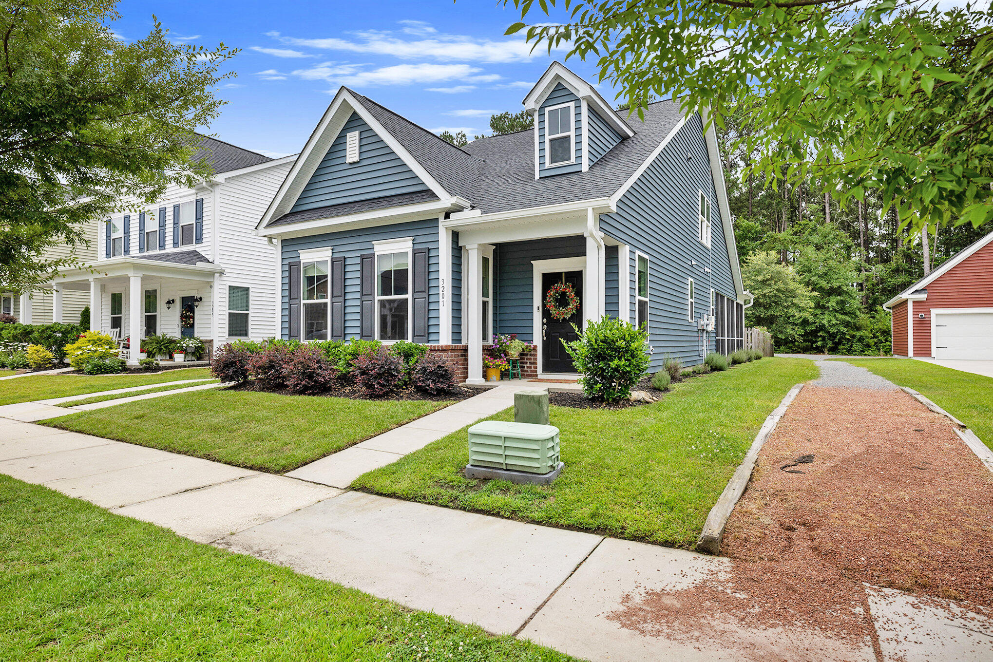 3201 Moonlight Drive