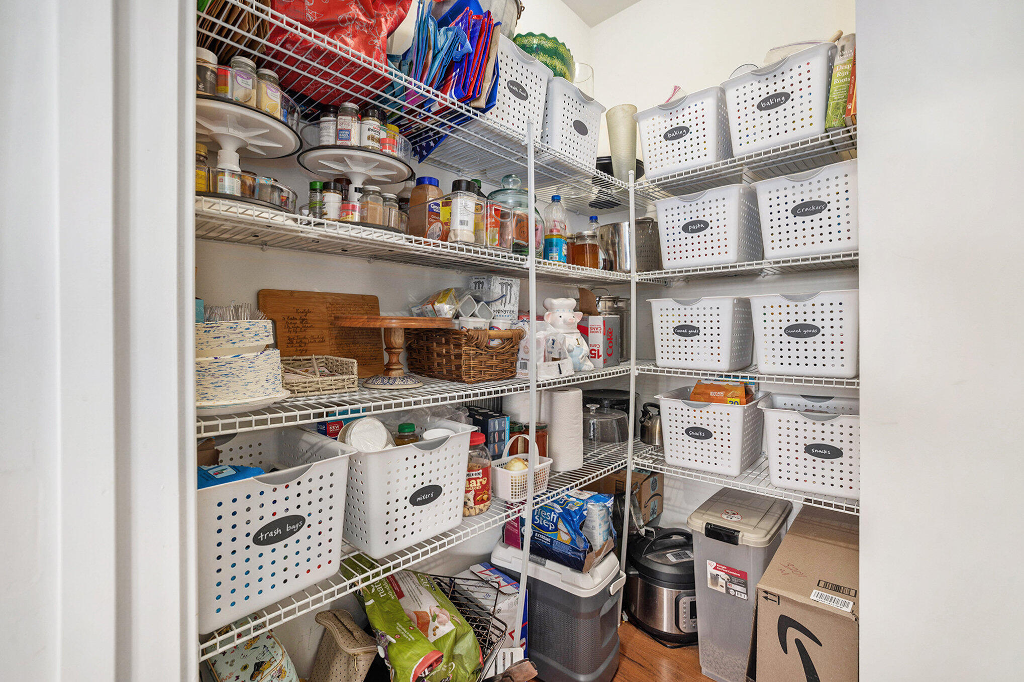 3201 Moonlight Drive