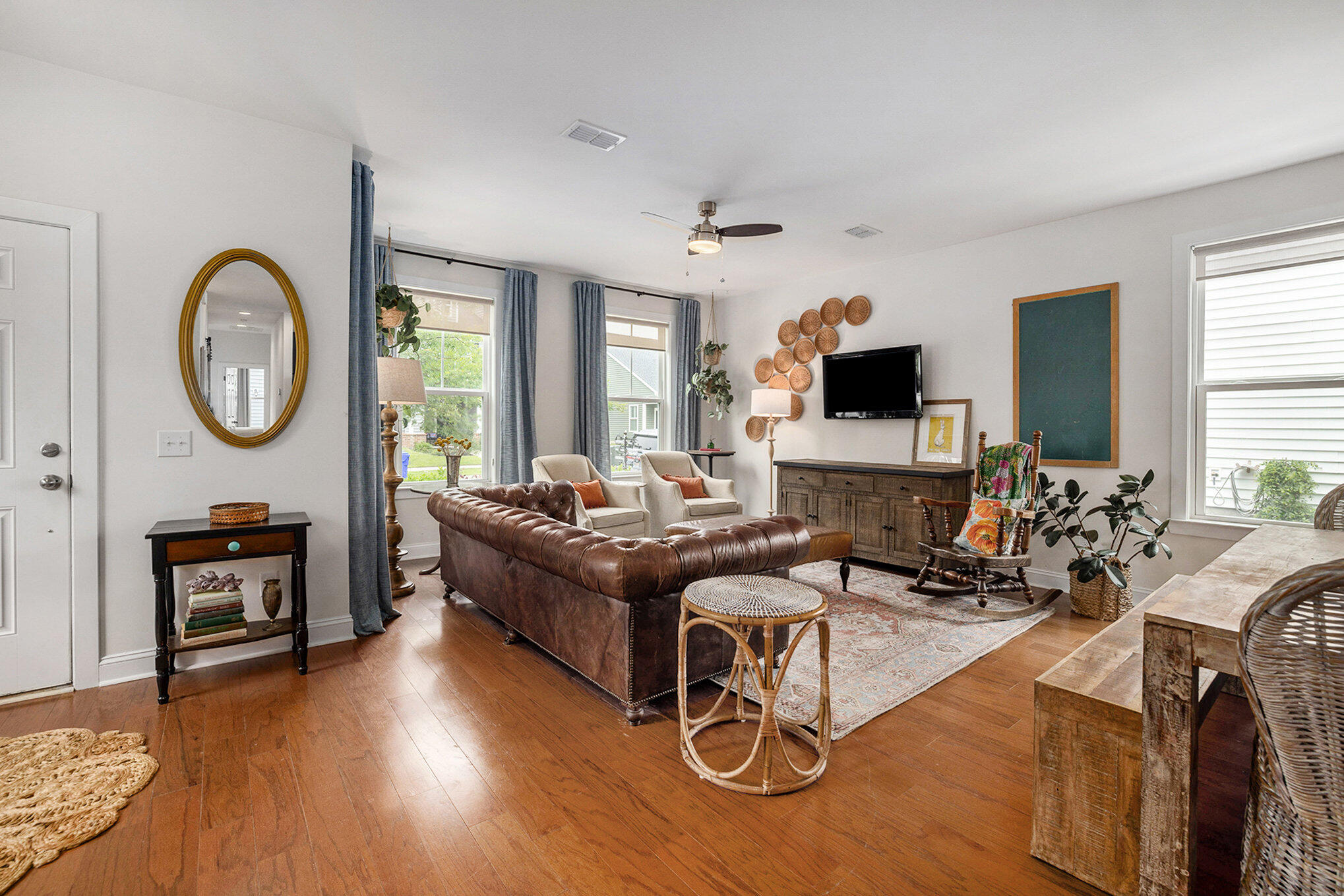 3201 Moonlight Drive