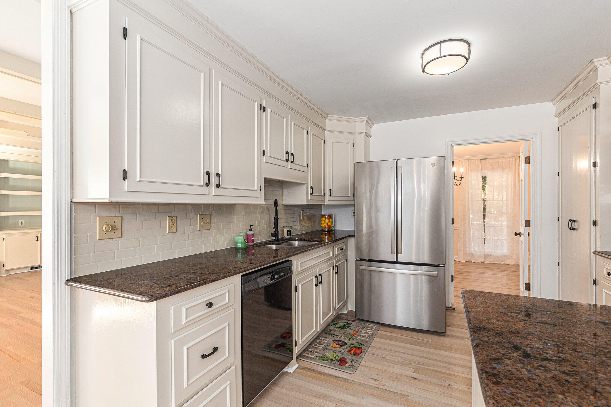 1035 Sweetwater Drive