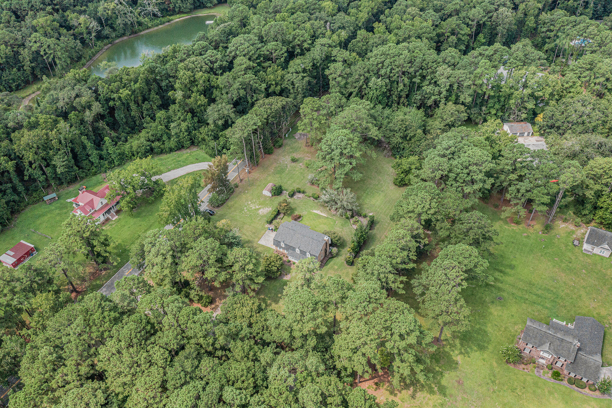 1035 Sweetwater Drive