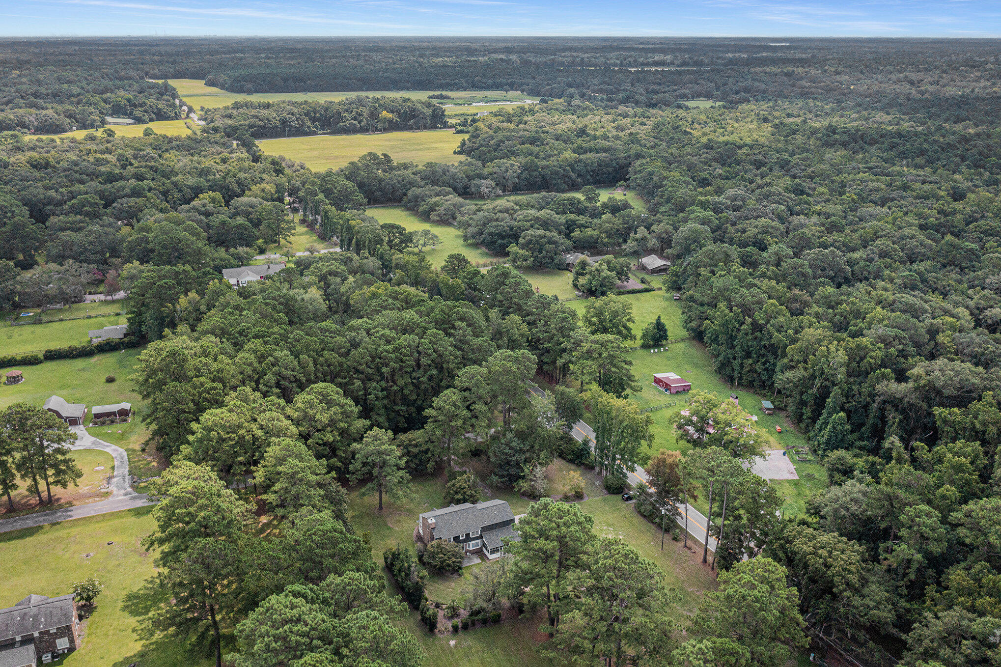 1035 Sweetwater Drive