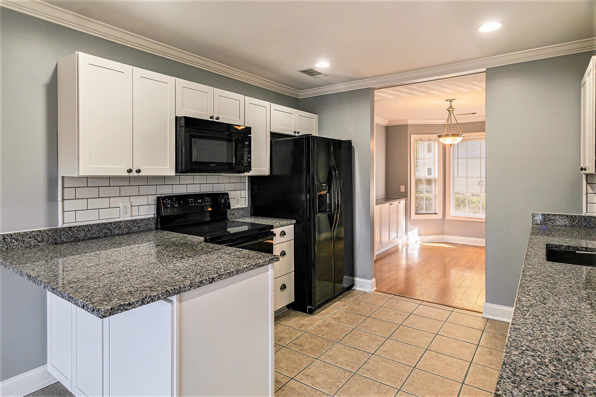 4008 Radcliffe Drive Unit: 6