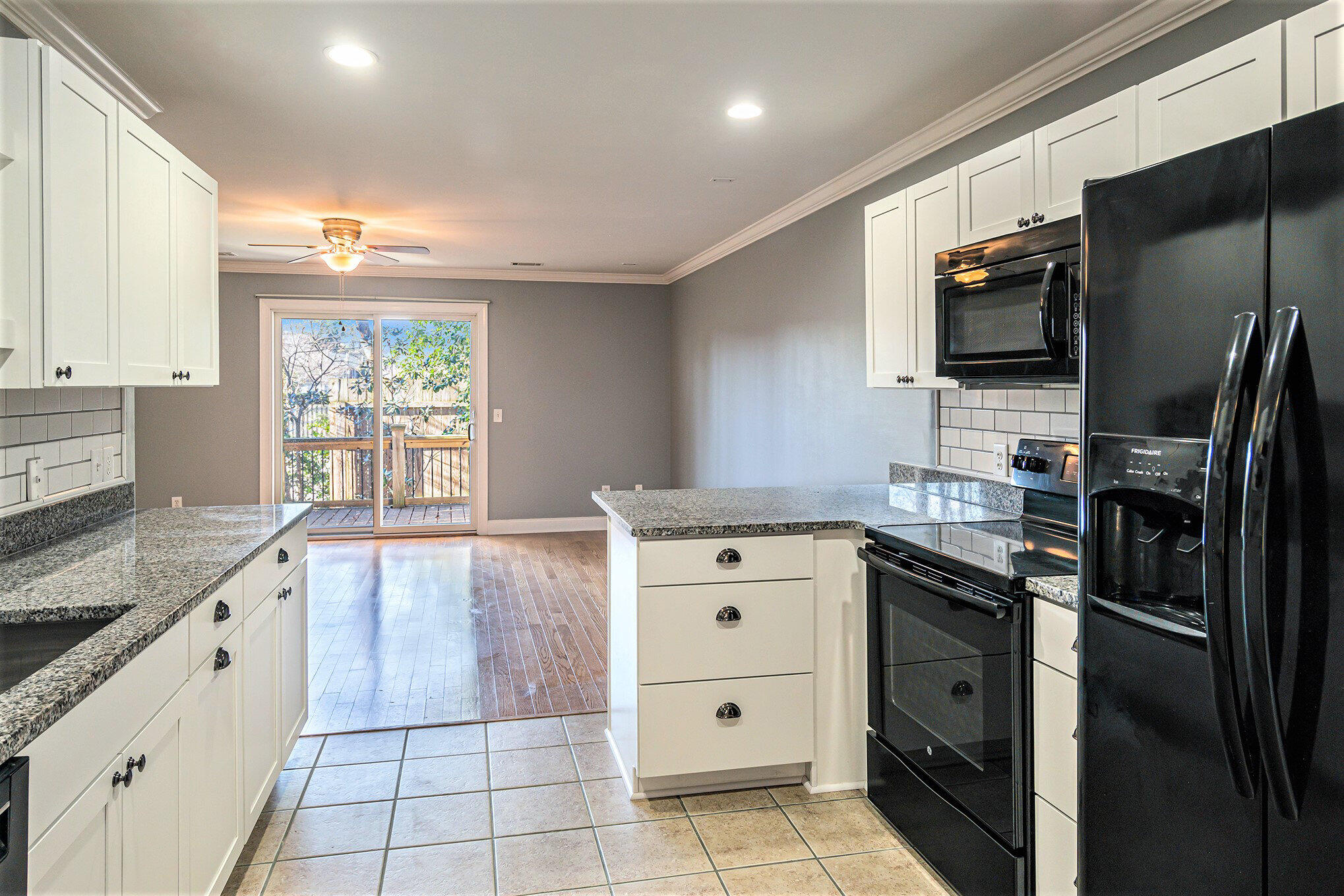 4008 Radcliffe Drive Unit: 6