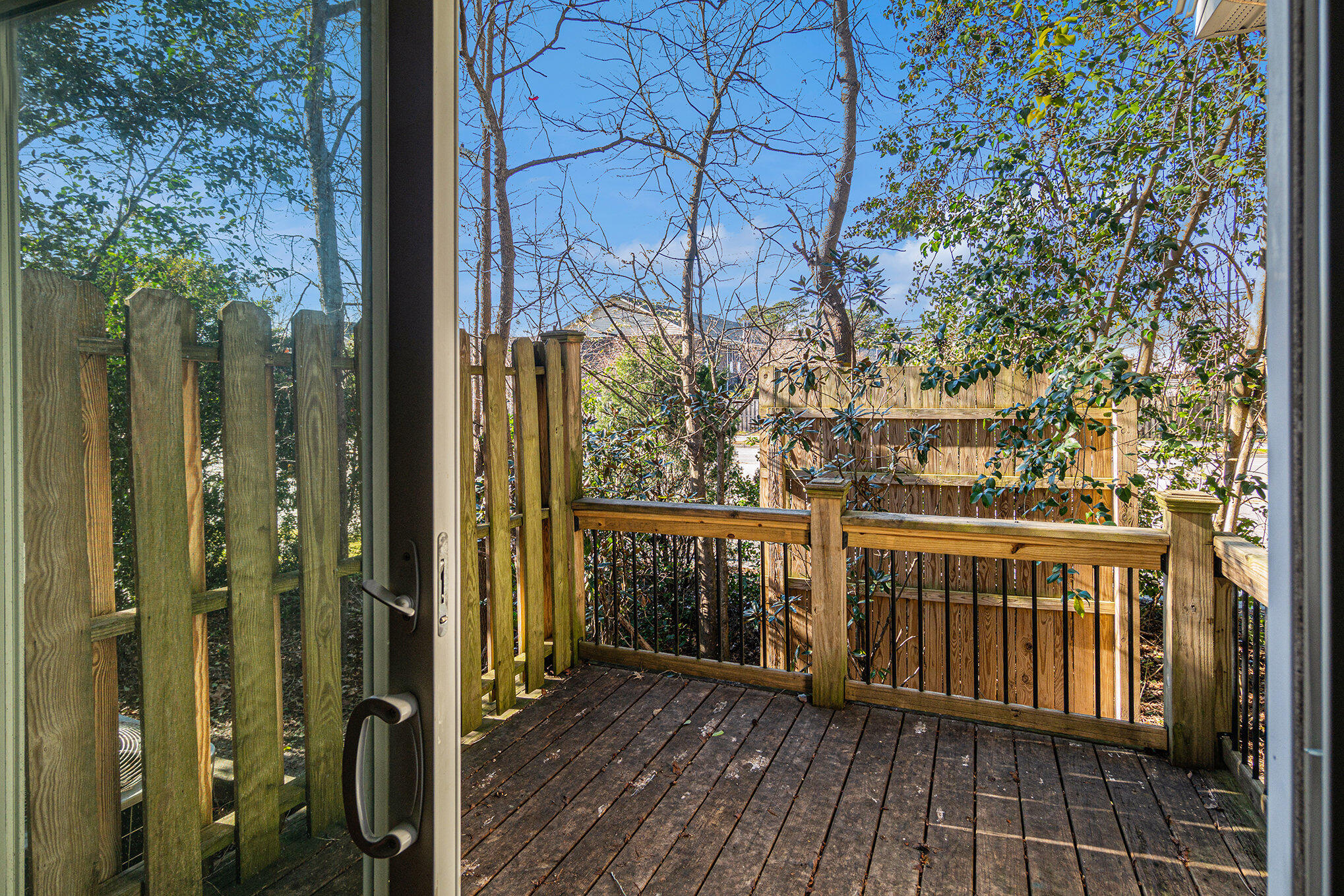 4008 Radcliffe Drive Unit: 6