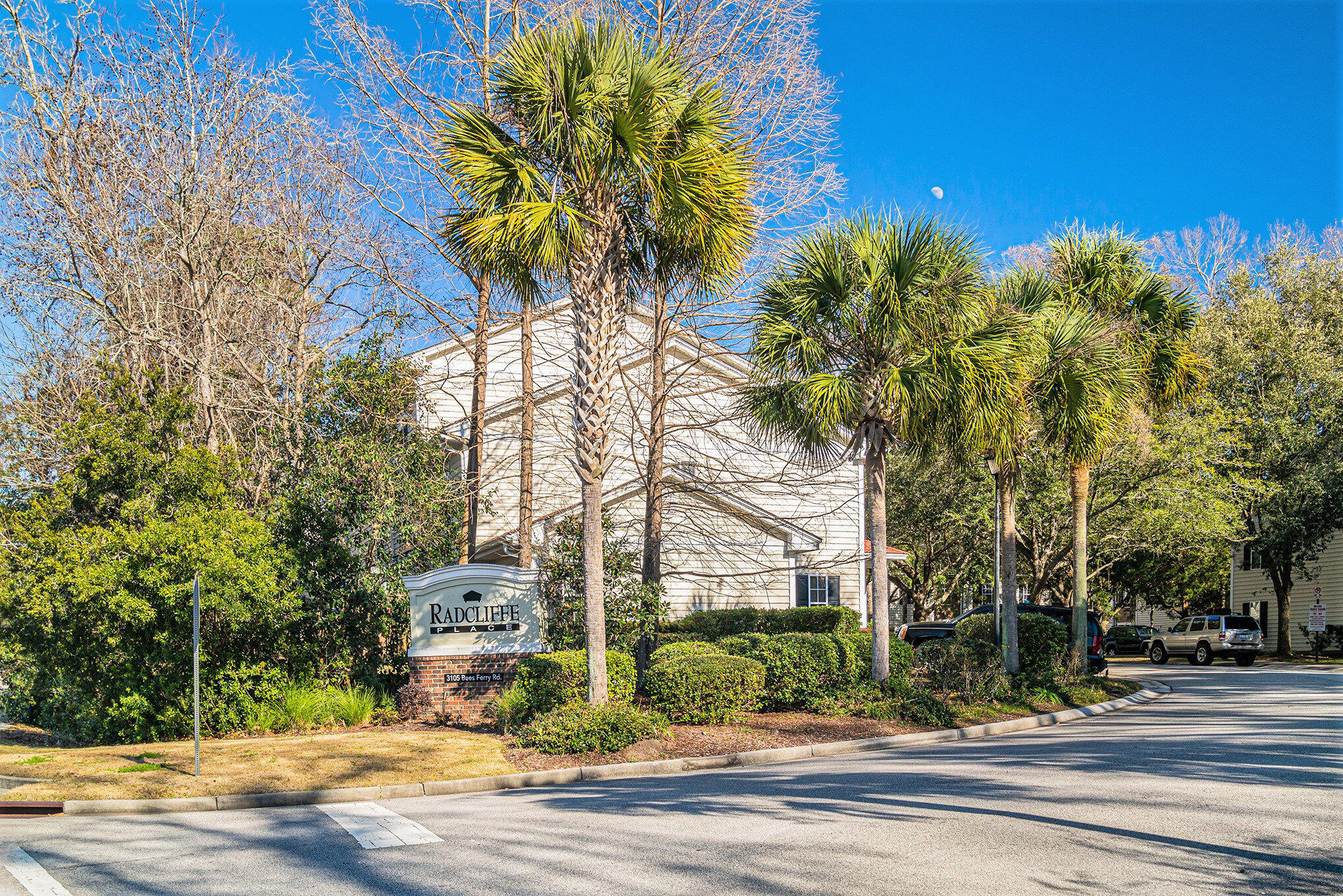 4008 Radcliffe Drive Unit: 6