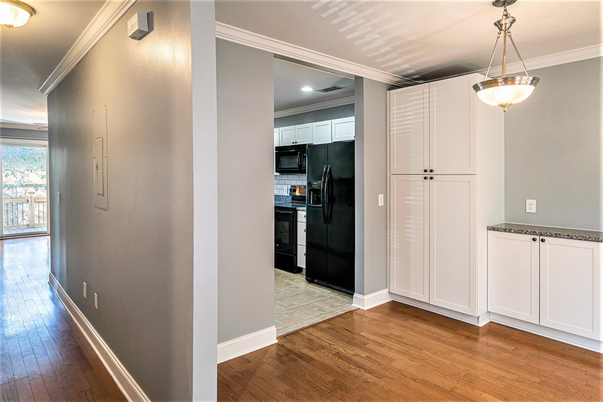 4008 Radcliffe Drive Unit: 6