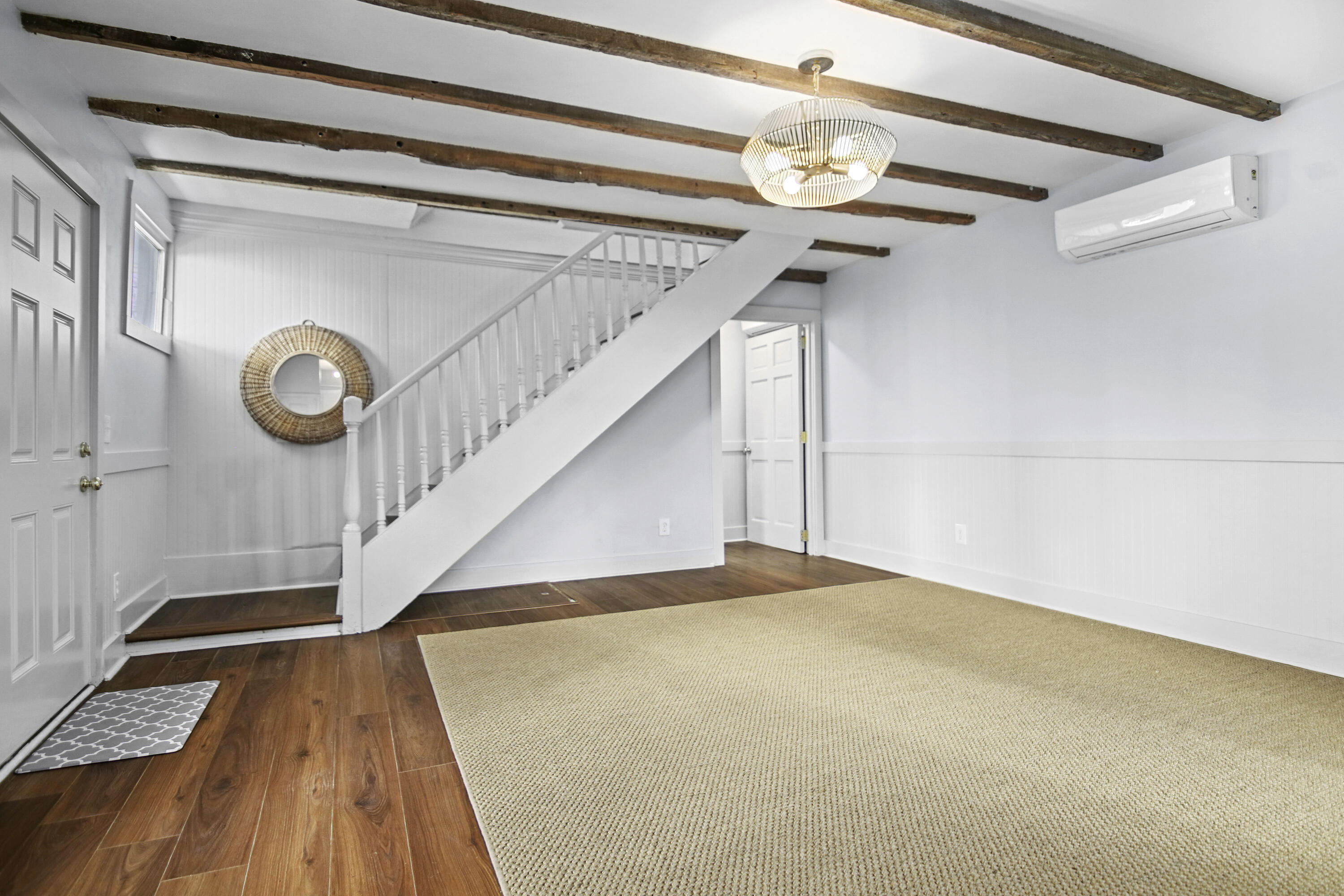 174 1/2 Wentworth Street