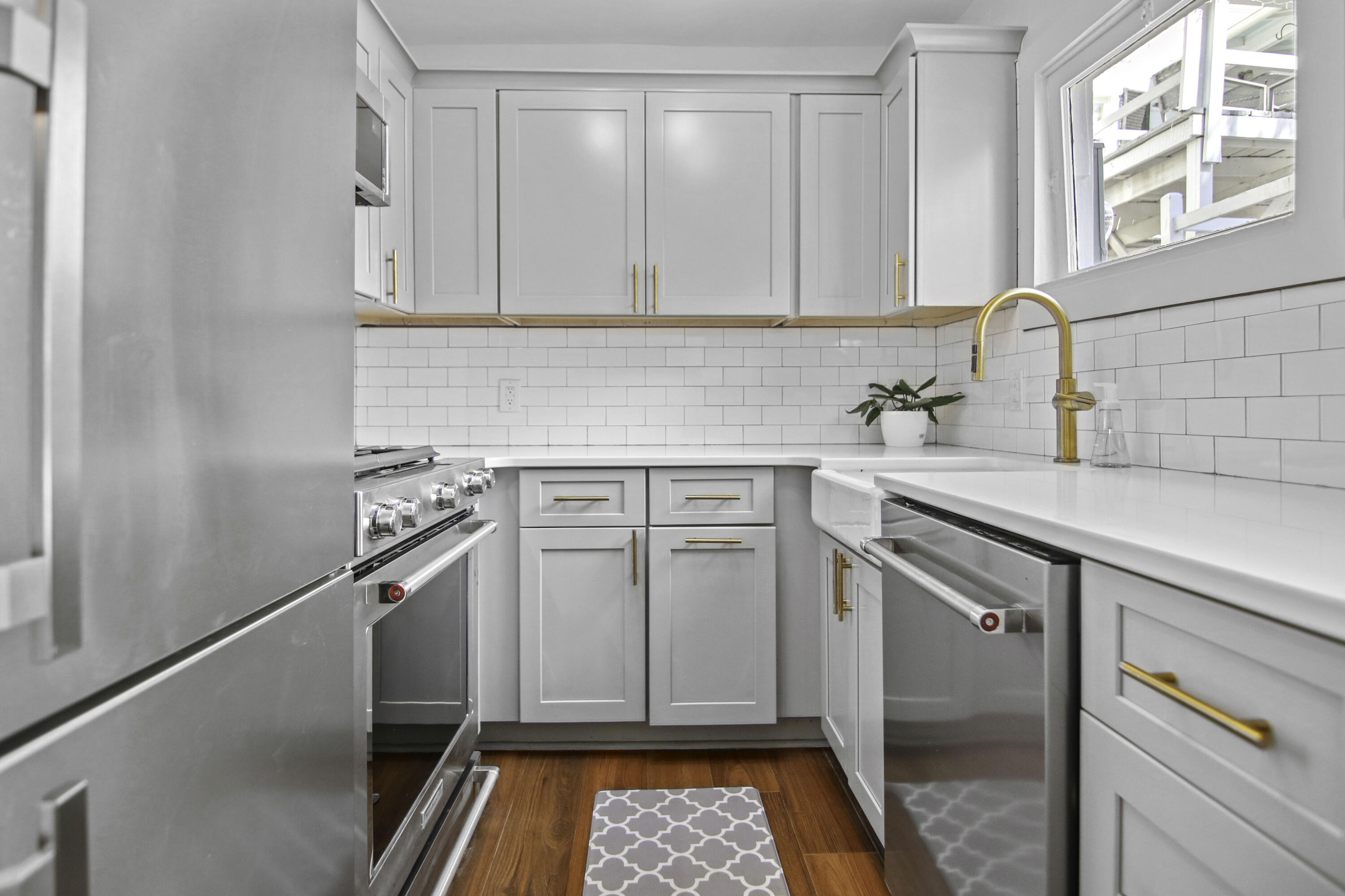 174 1/2 Wentworth Street