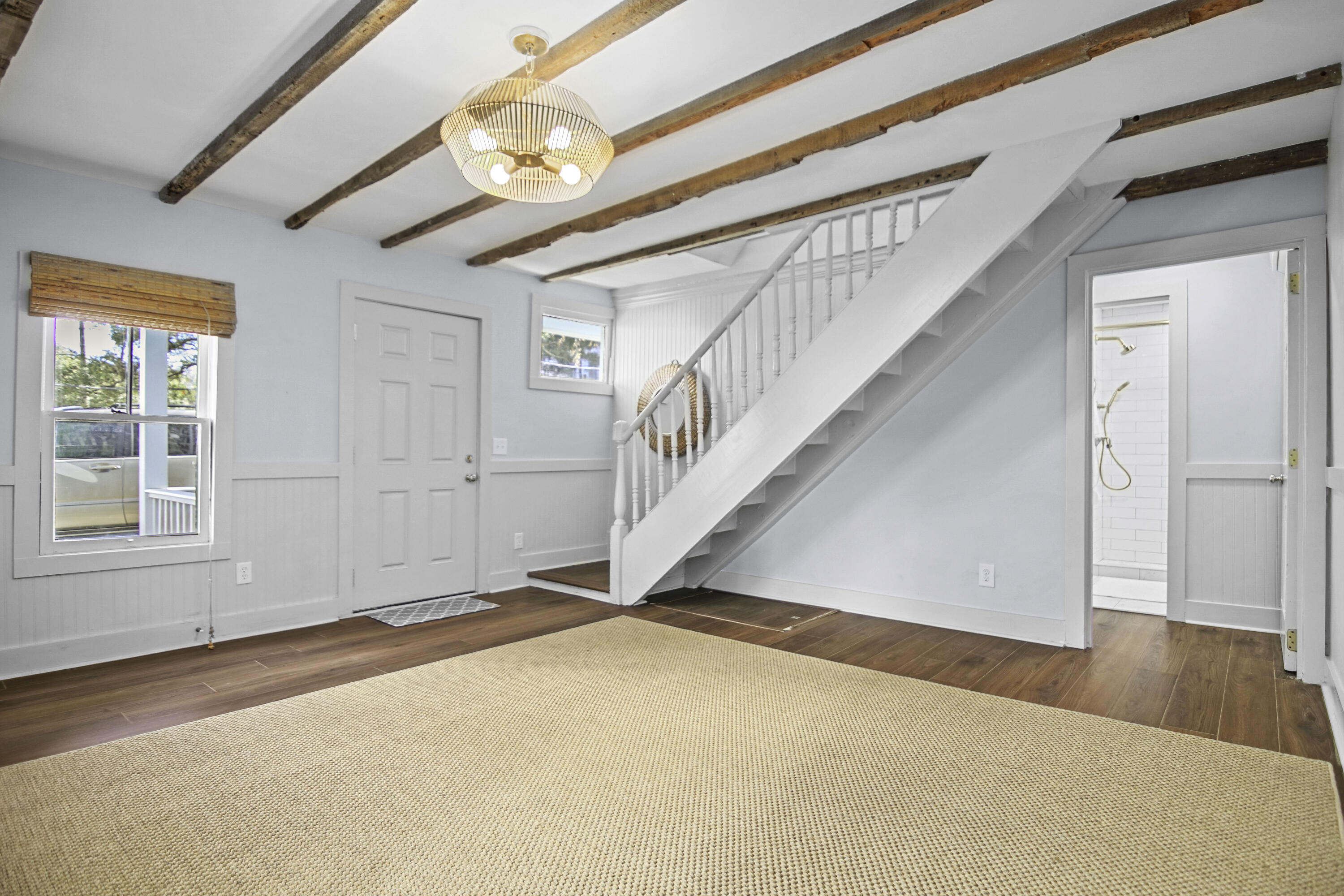 174 1/2 Wentworth Street