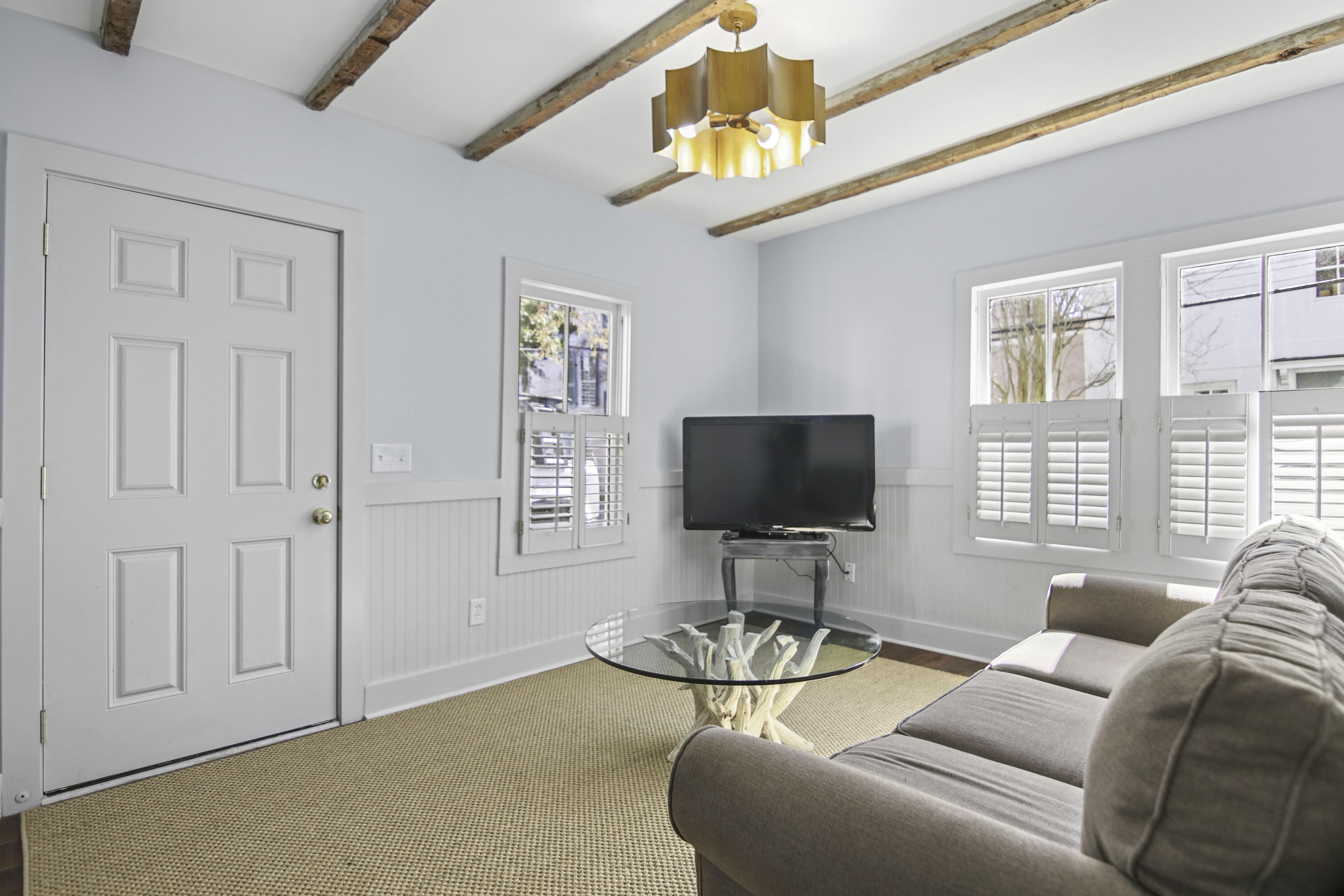 174 1/2 Wentworth Street