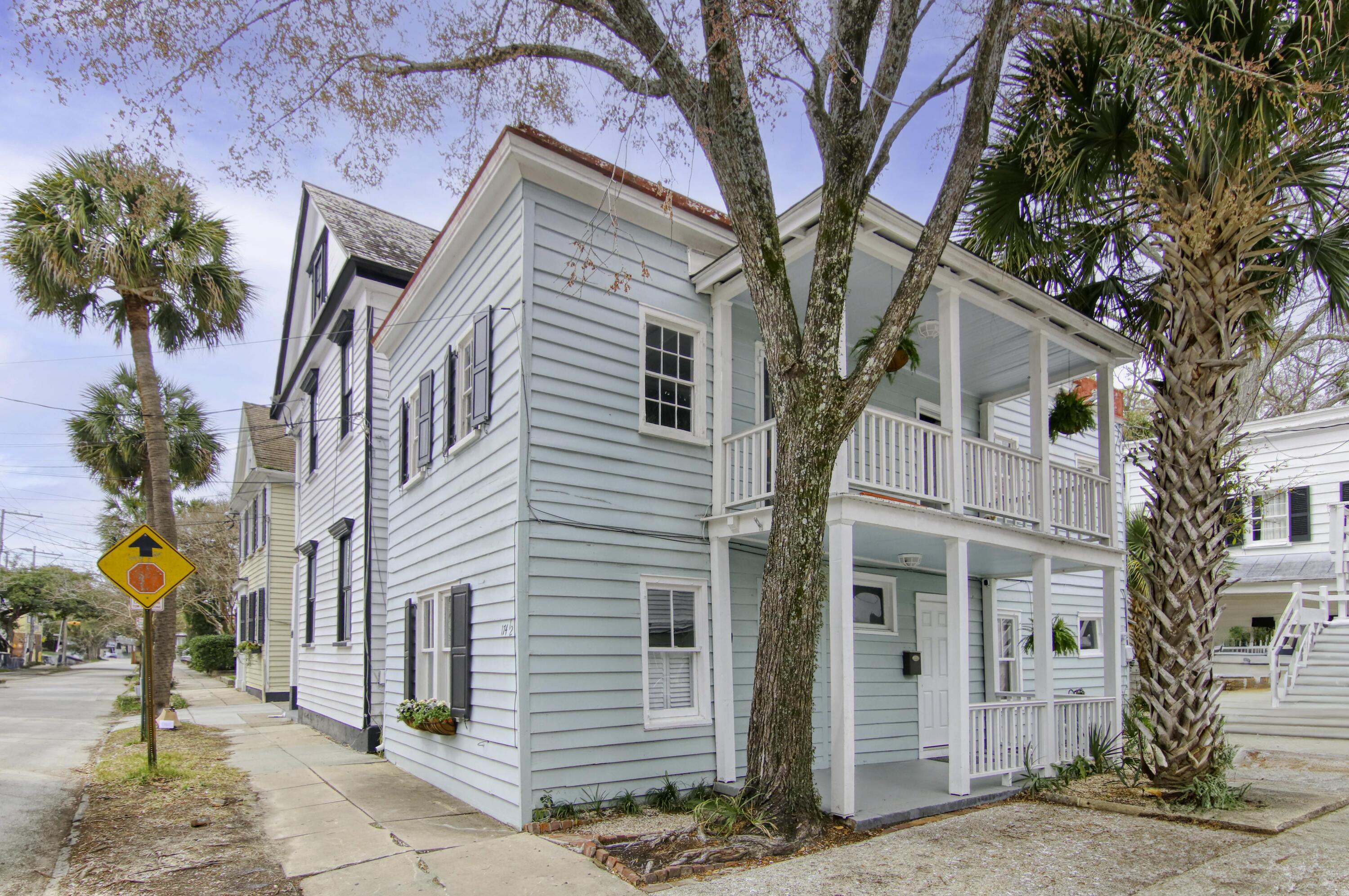 174 1/2 Wentworth Street