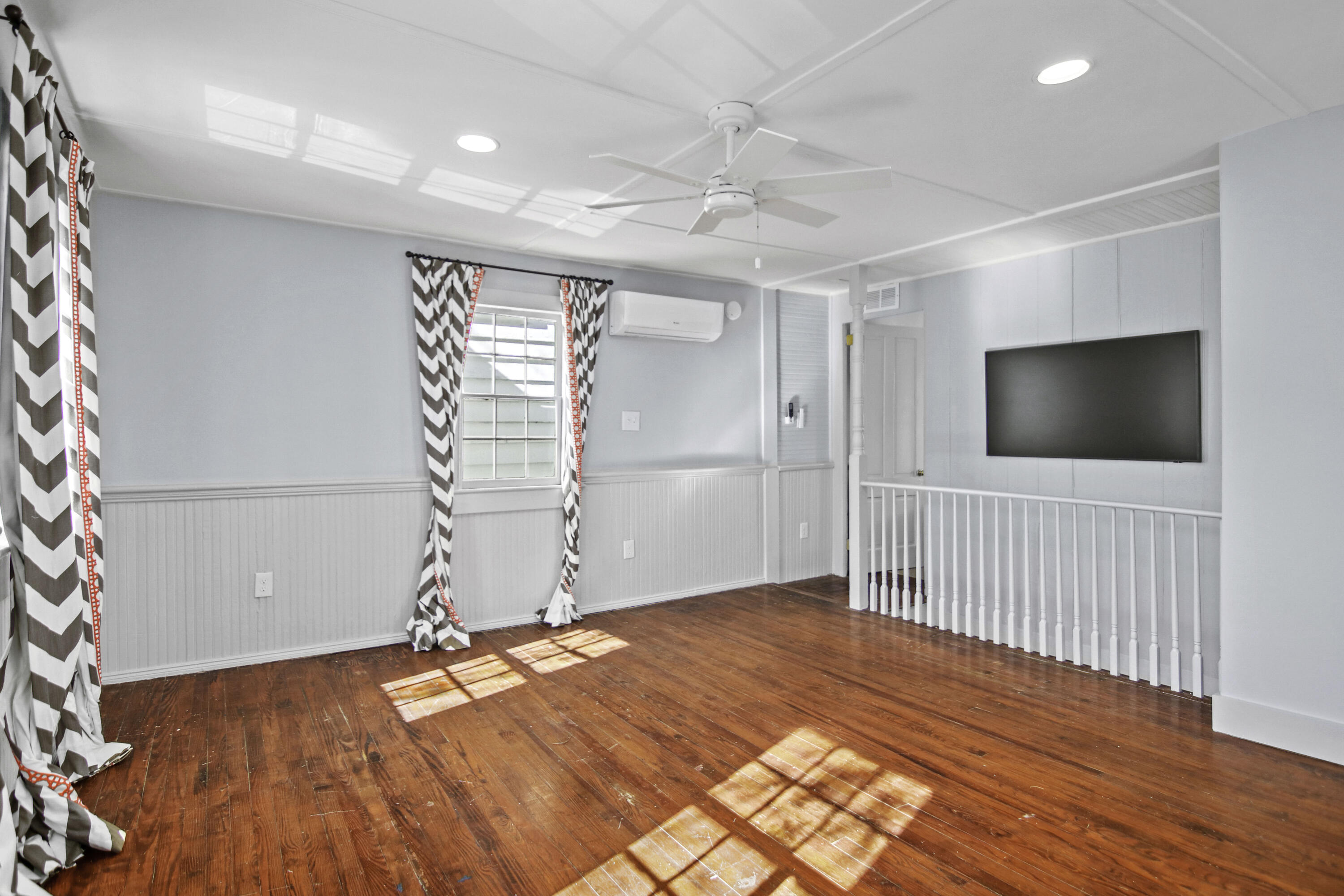 174 1/2 Wentworth Street