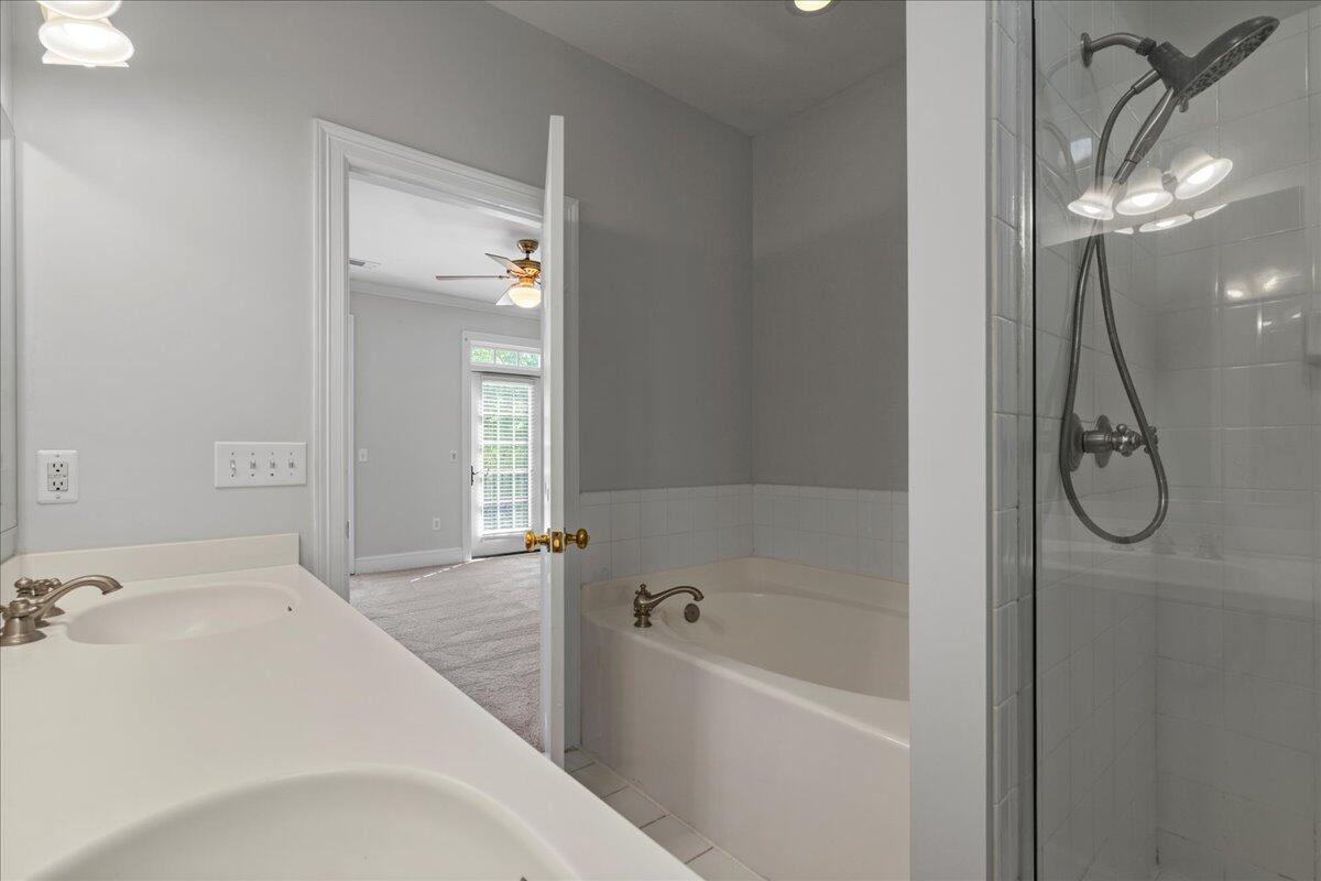 847 Center Park Street