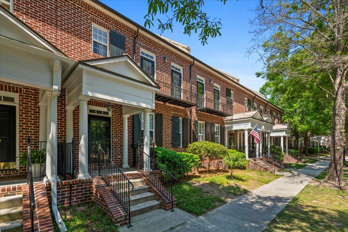 847 Center Park Street