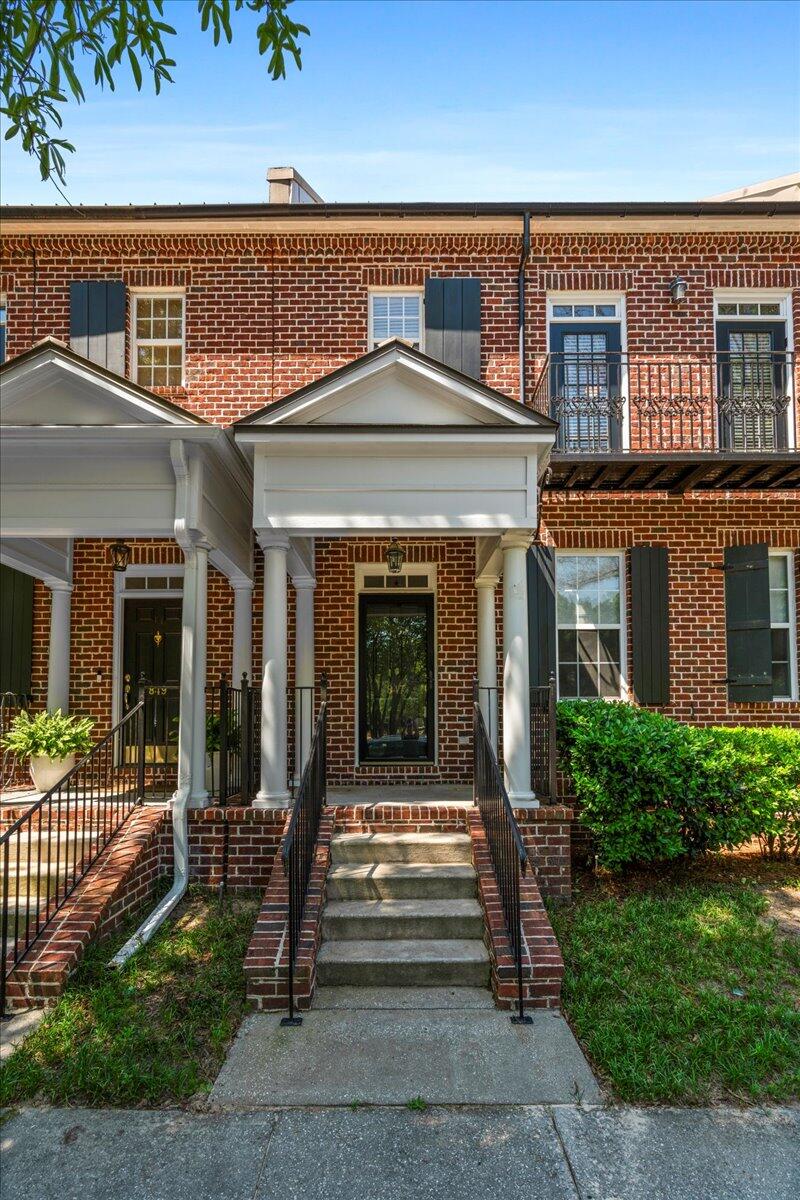 847 Center Park Street