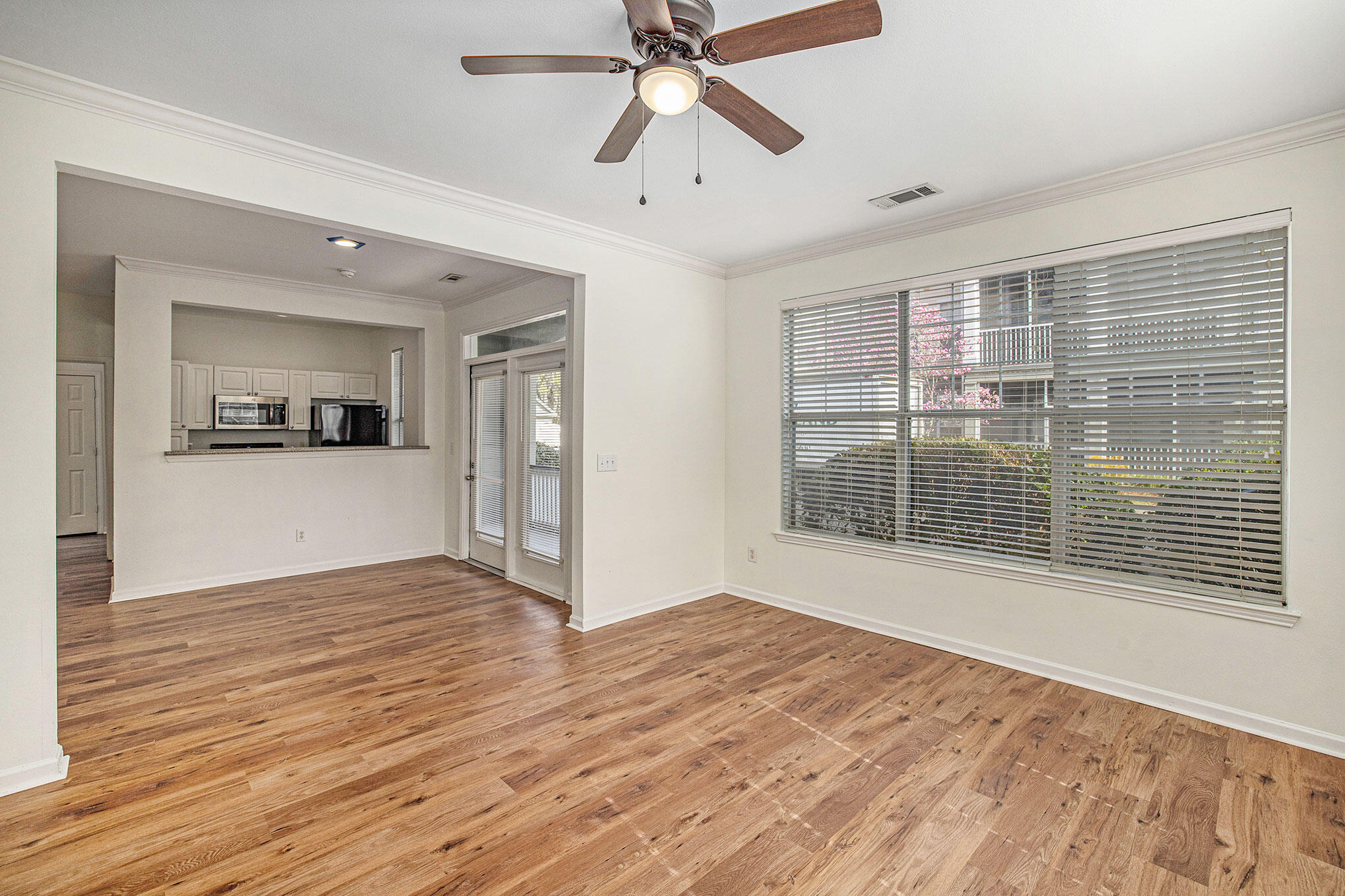 130 River Landing Drive # 7104