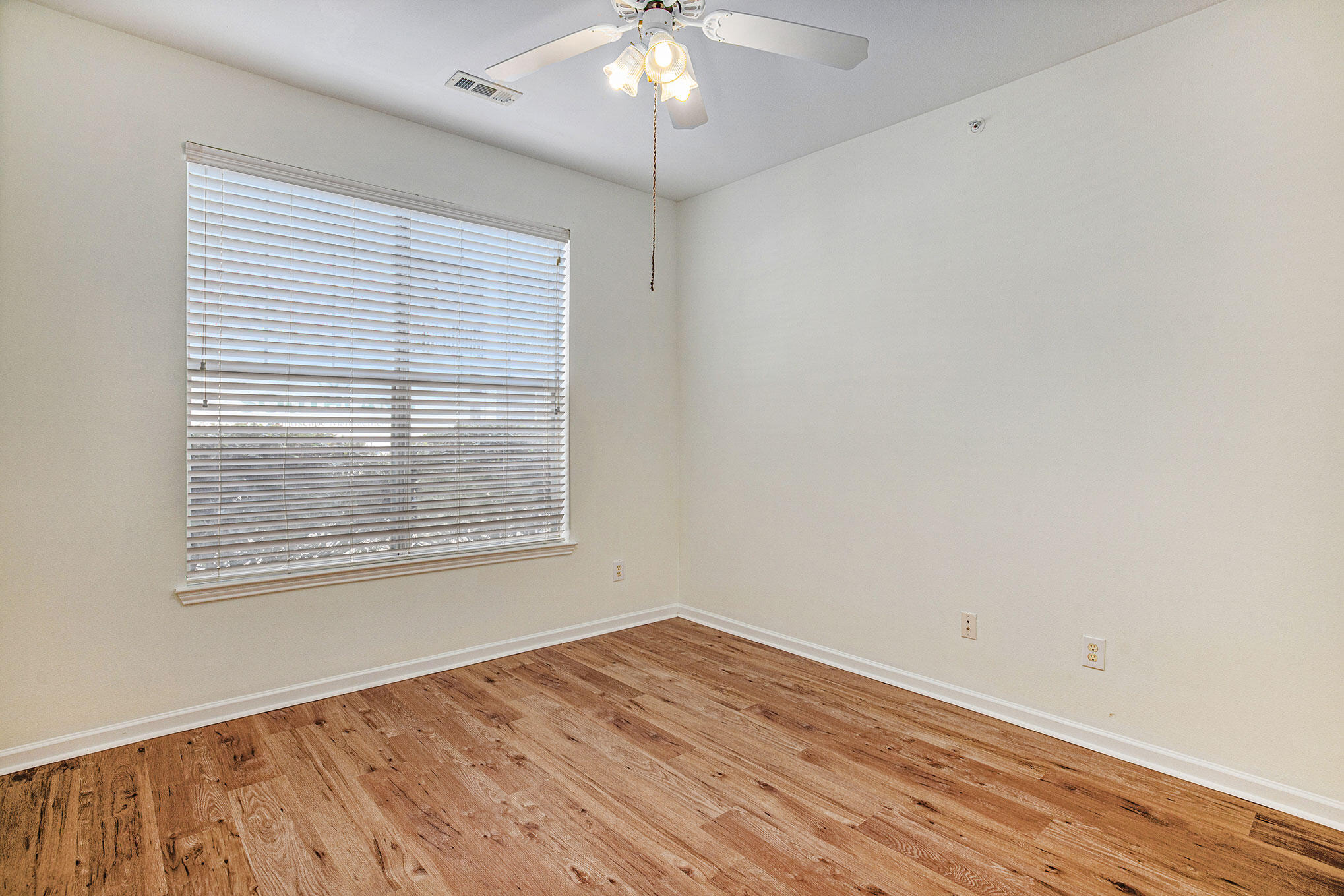 130 River Landing Drive # 7104