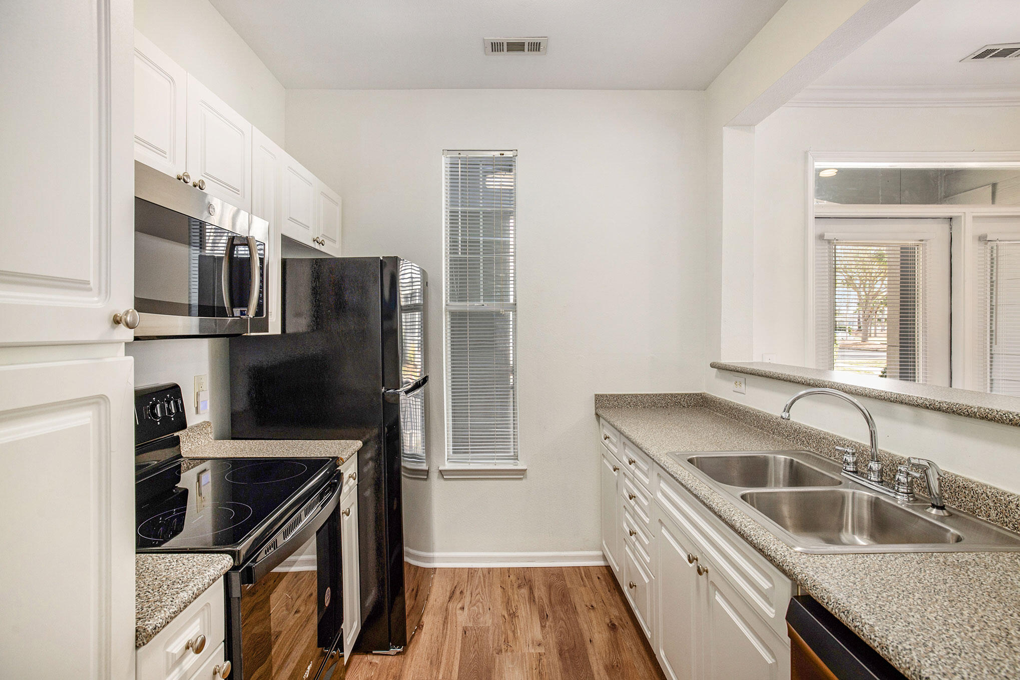 130 River Landing Drive # 7104