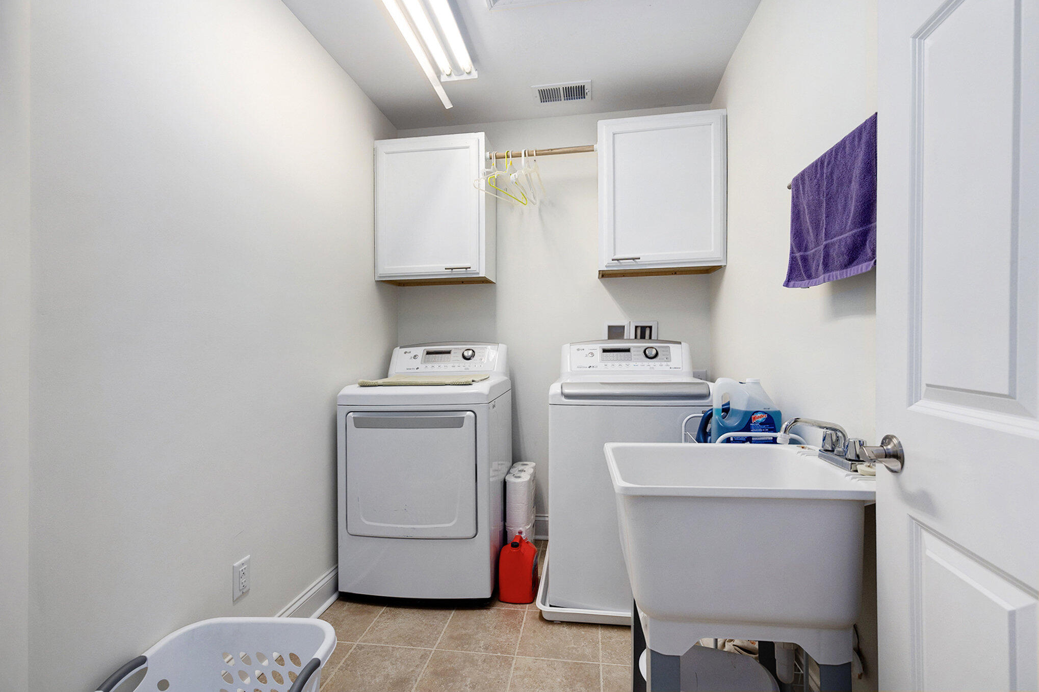 1190 Rivers Reach Drive