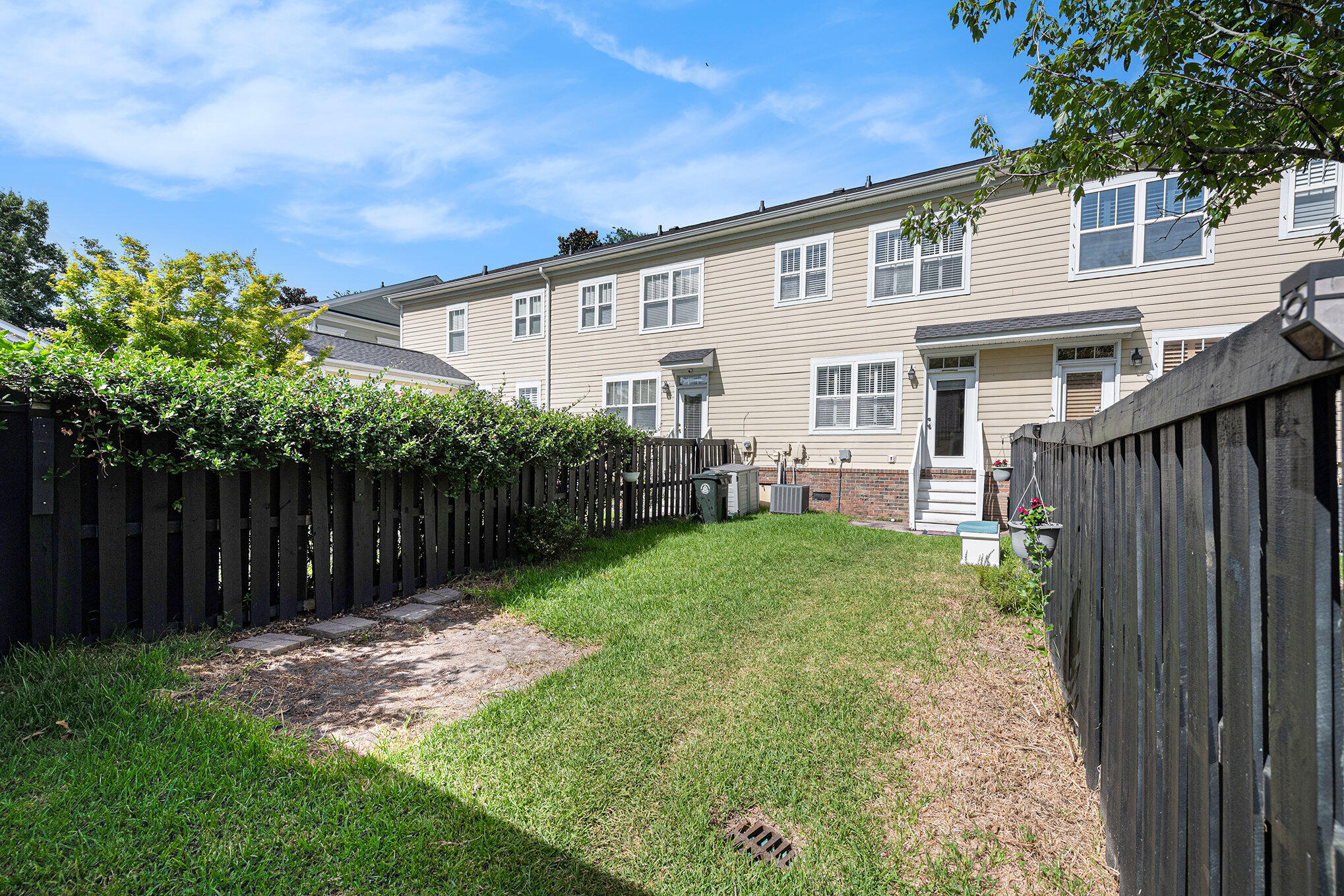2271 Daniel Island Drive