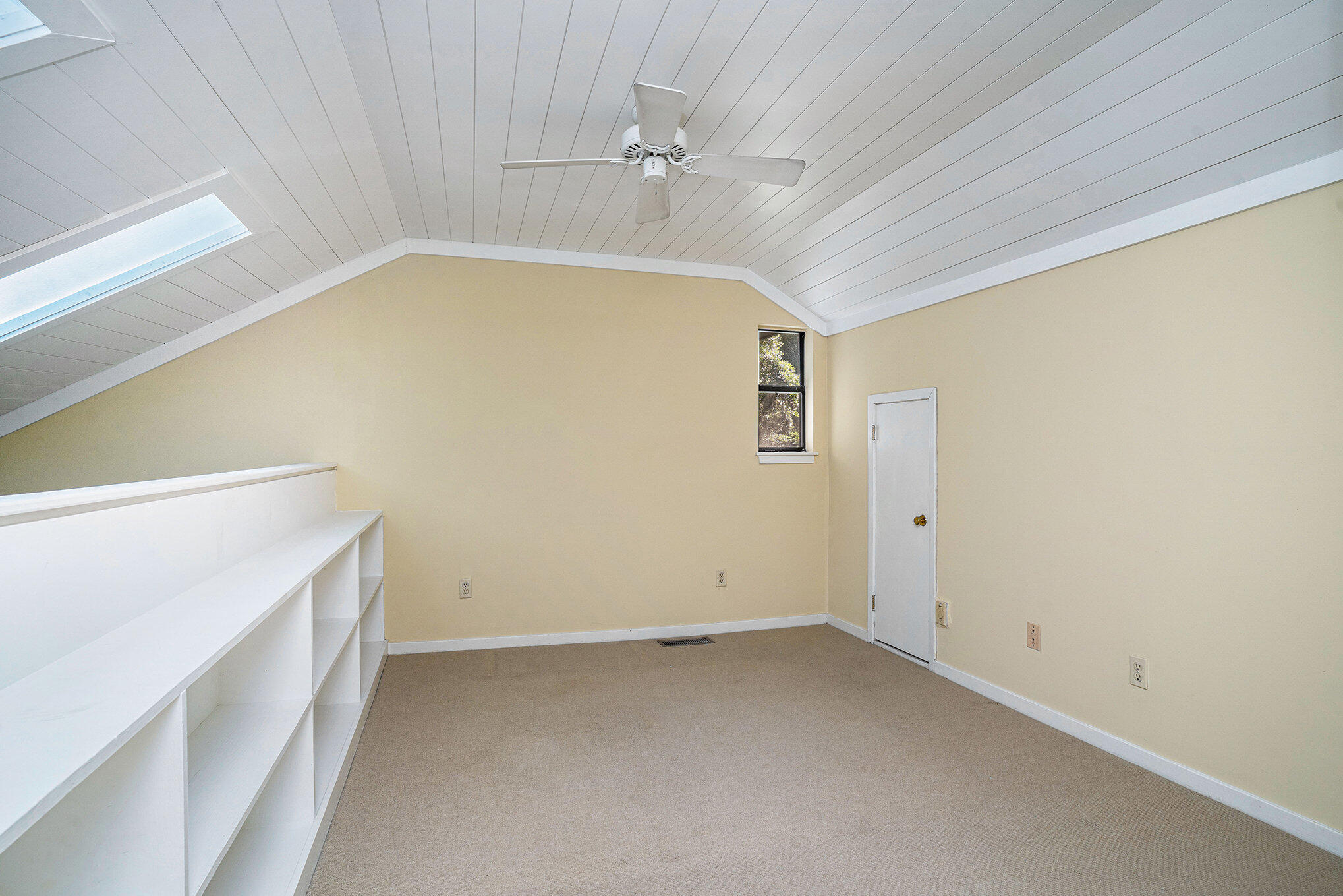 1115 Shadow Lake Circle