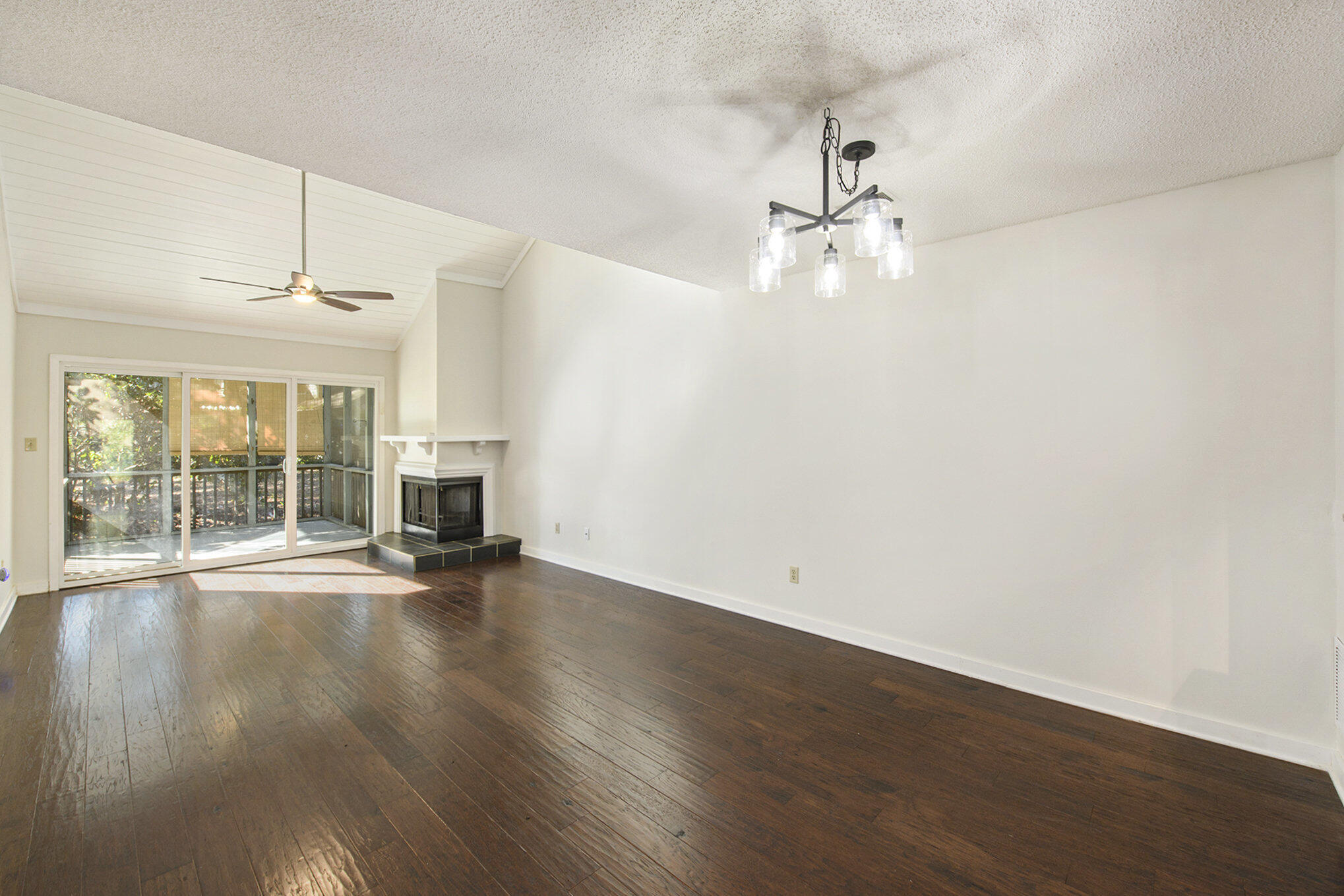 1115 Shadow Lake Circle