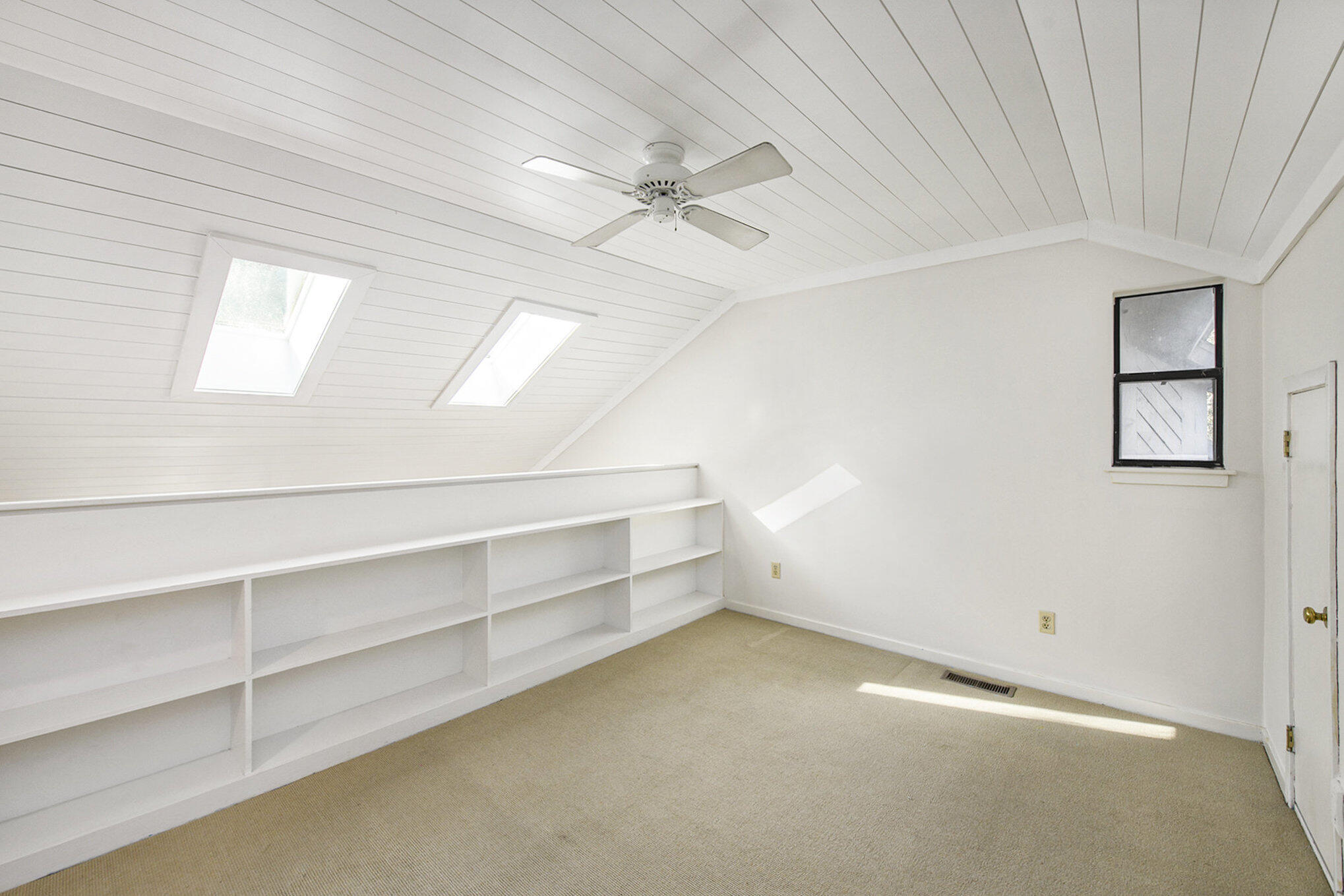 1115 Shadow Lake Circle