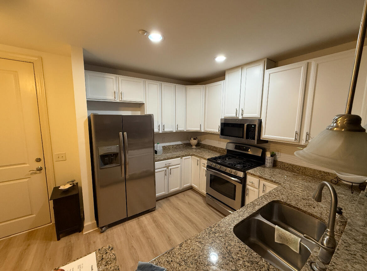 125 Pier View Street # 303