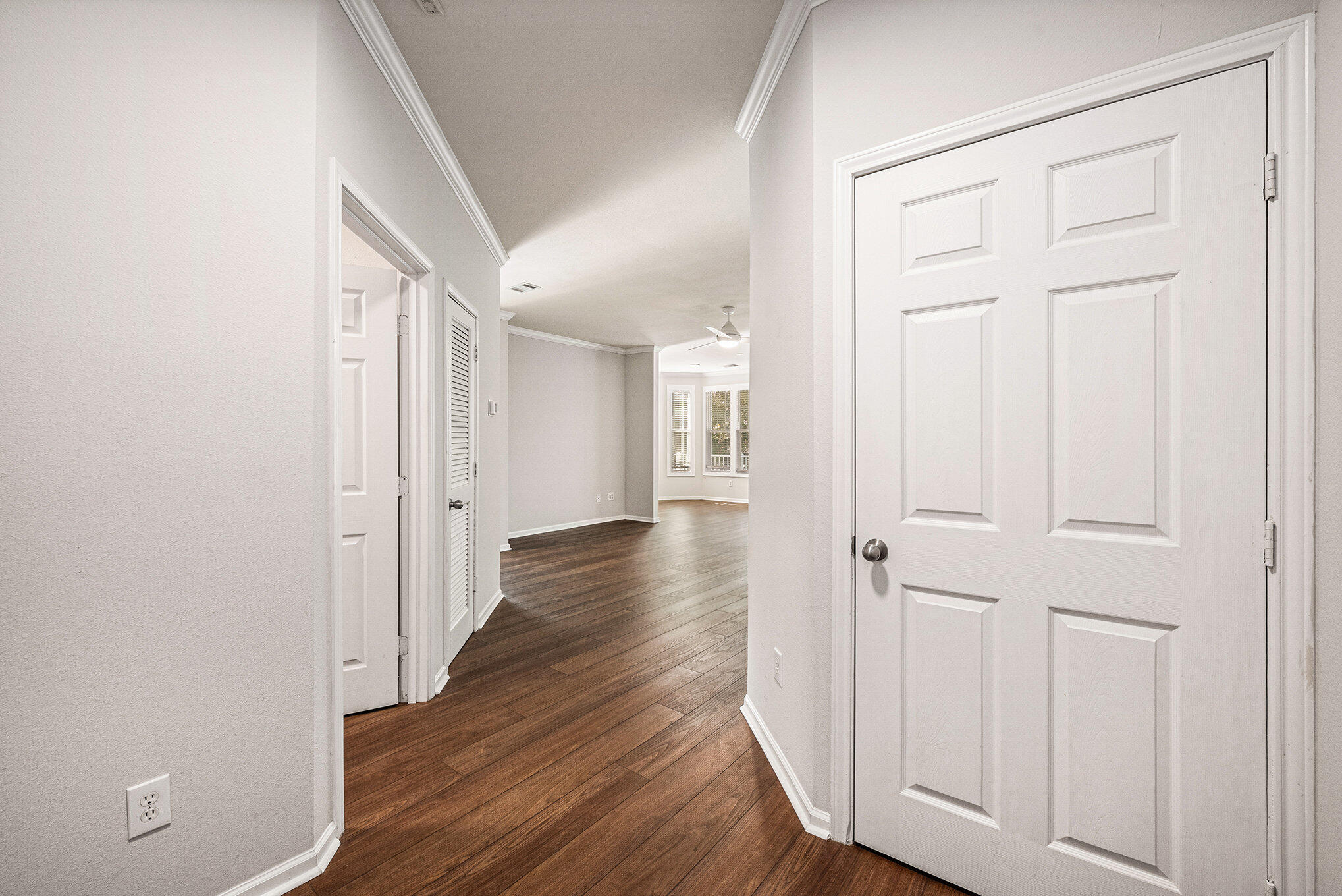 130 River Landing Drive # 8210