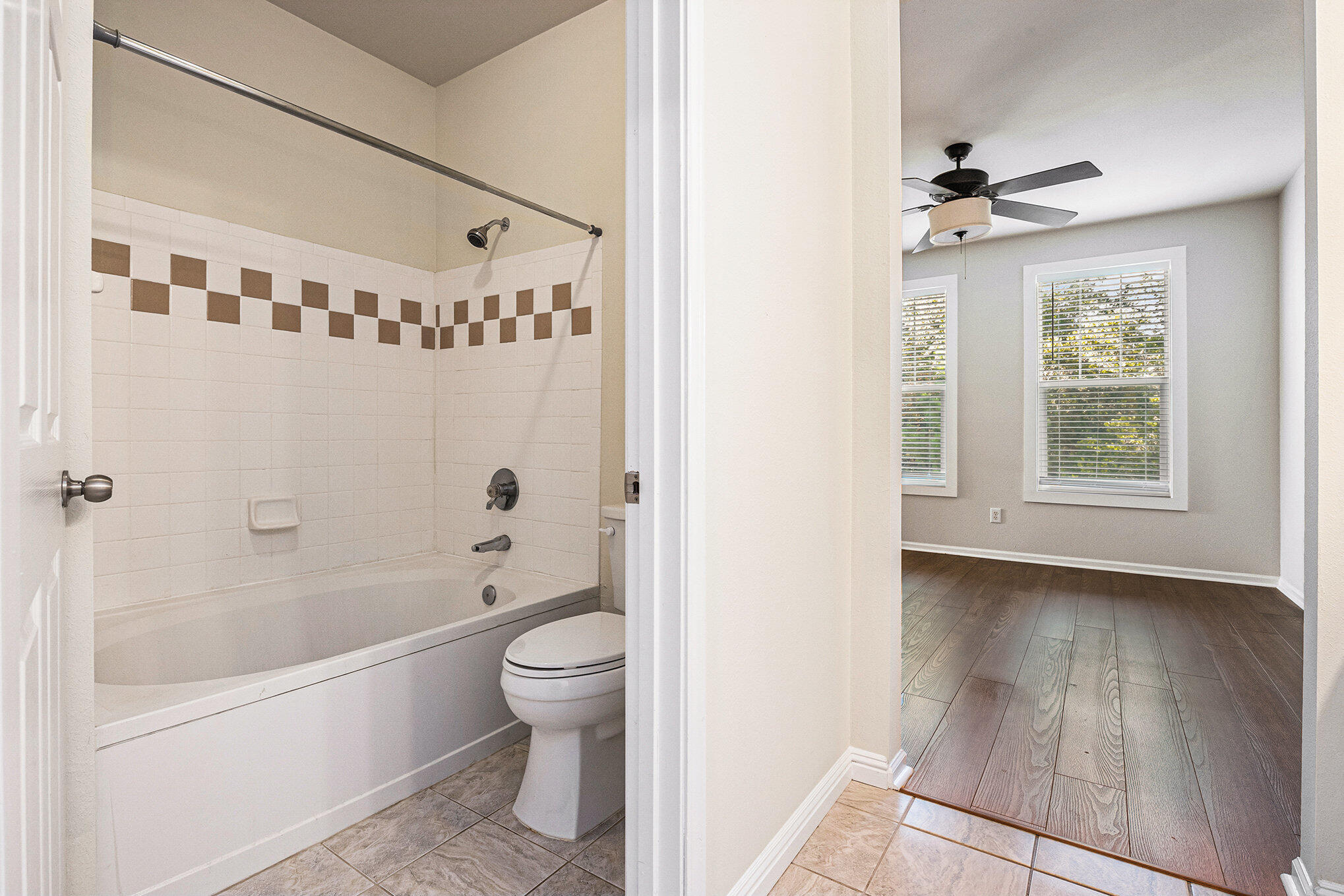 130 River Landing Drive # 8210