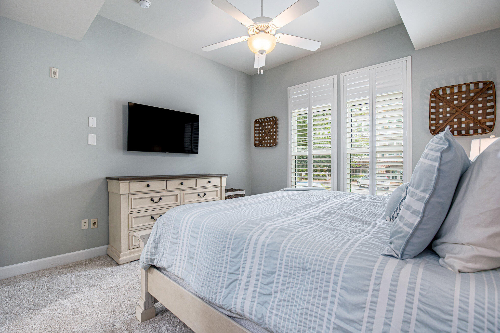 135 Pier View Street # 103