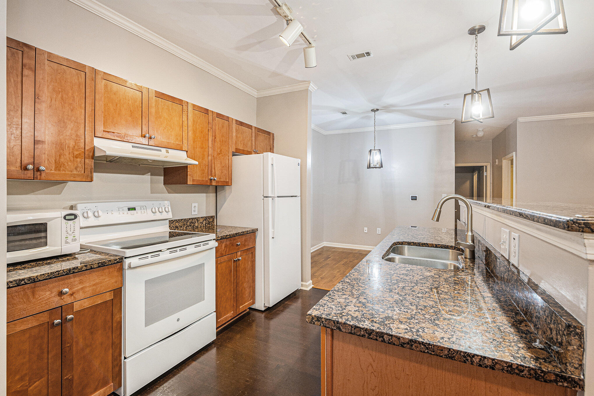 300 Bucksley Lane # 102