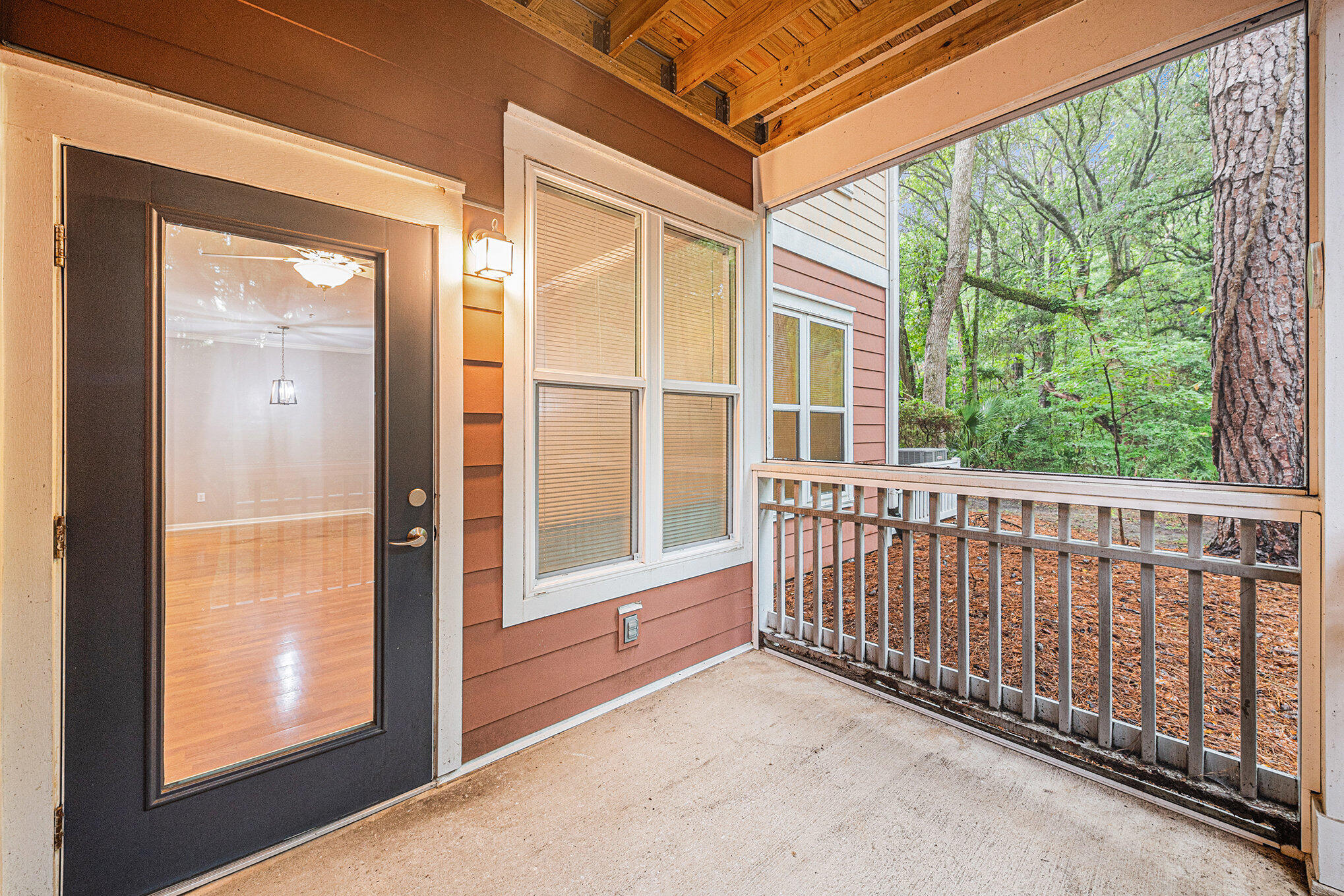 300 Bucksley Lane # 102