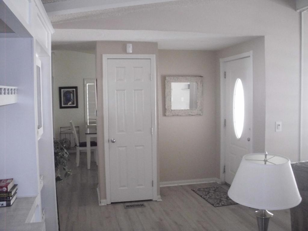 32600 Flagstaff Avenue