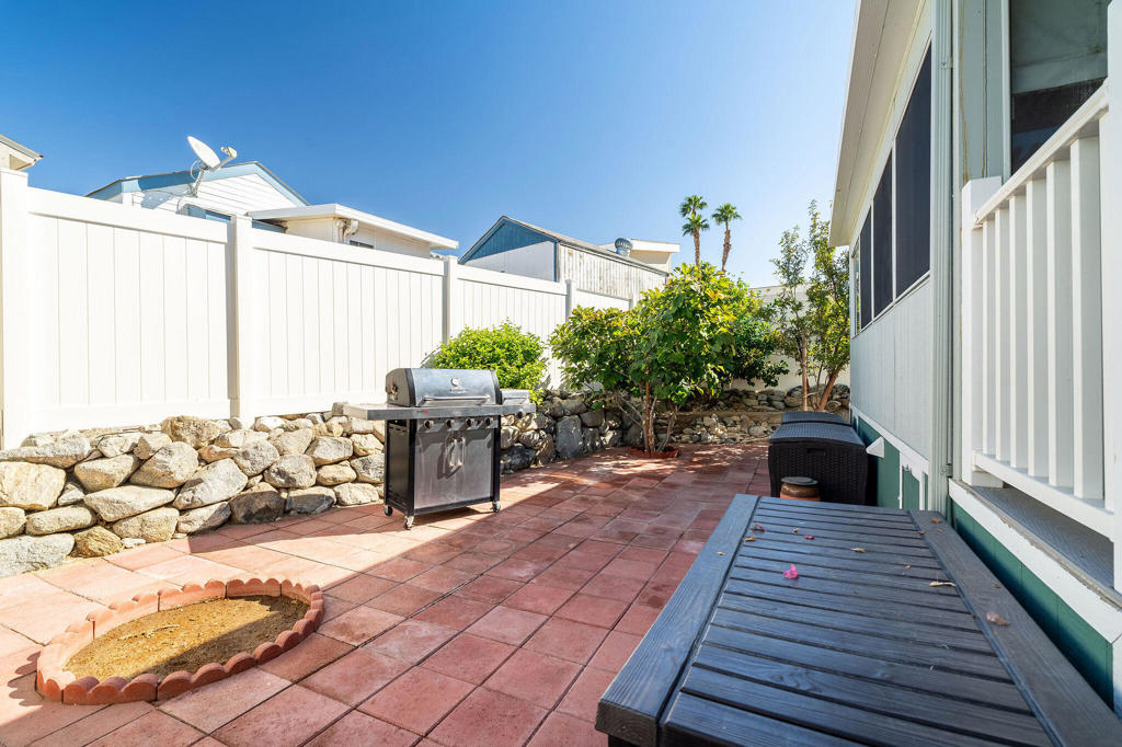 74711 Dillon Road 736