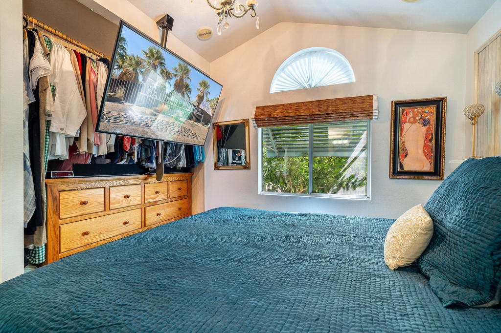 74711 Dillon Road 736