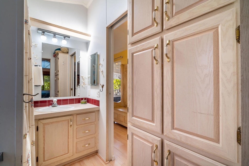 74711 Dillon Road 736