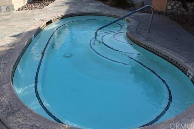 74711 Dillon Road 736