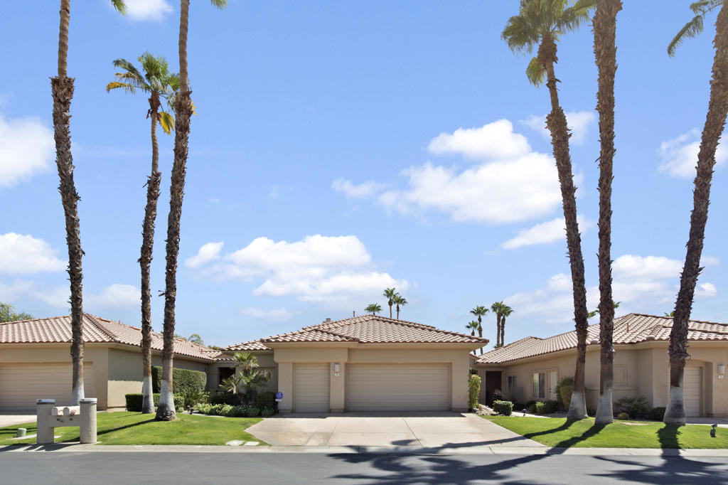78 N Kavenish Drive
