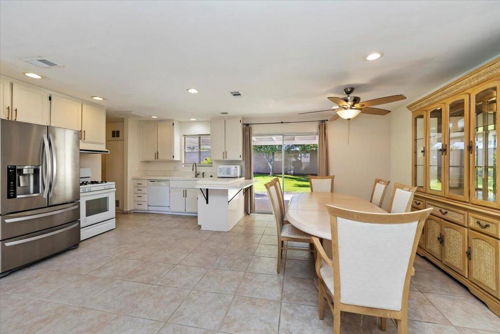 43651 Virginia Avenue