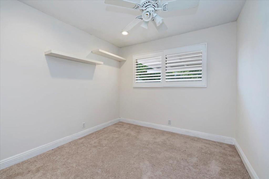 43651 Virginia Avenue