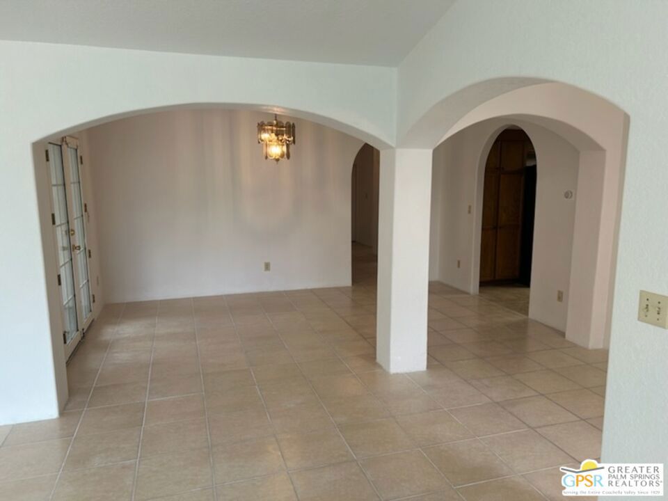 9260 Avenida Jalisco