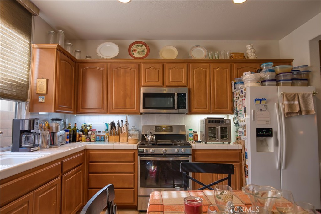 65565 Acoma Avenue 113