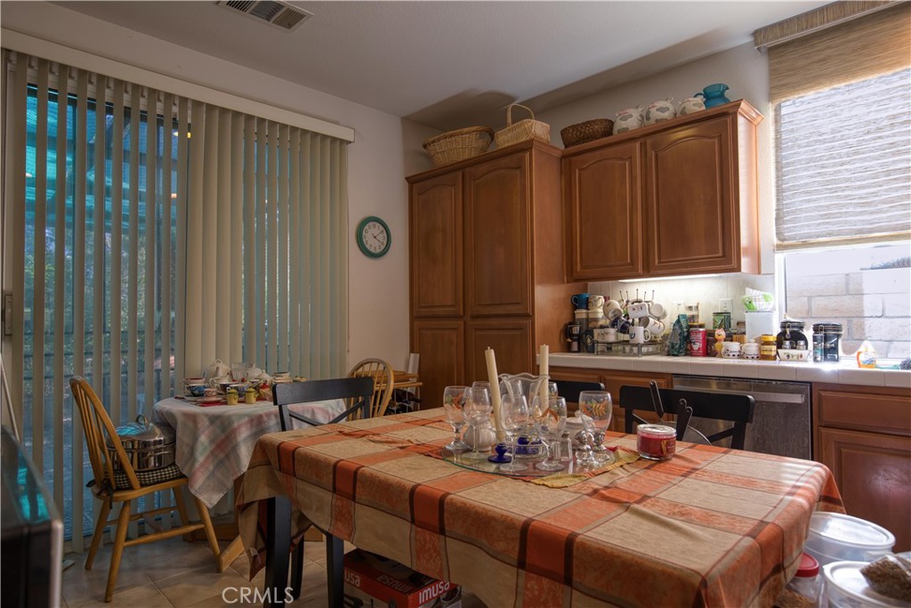 65565 Acoma Avenue 113